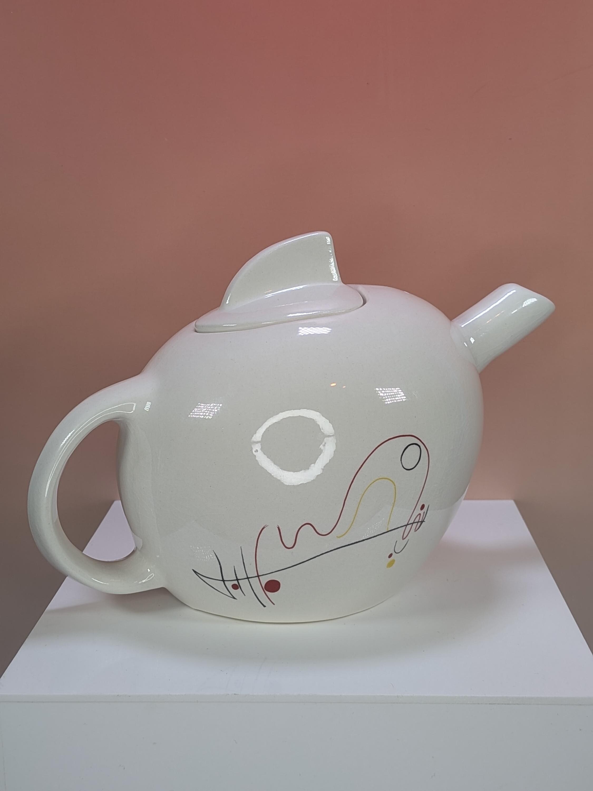Vintage Postmodern Swineside Ceramics Teapot & Mug Set view 4