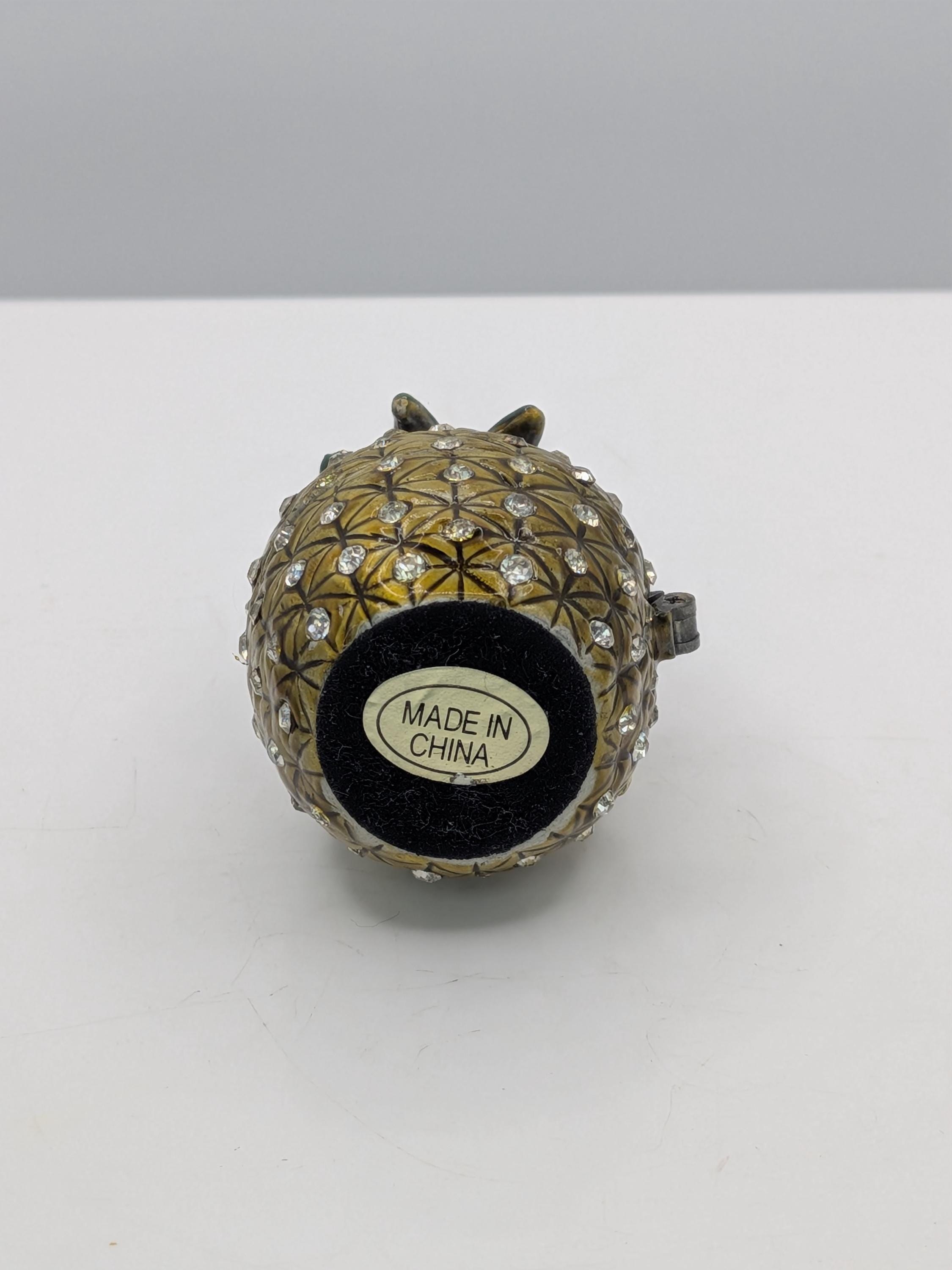 Vintage Crystal Pineapple Trinket Box view 5