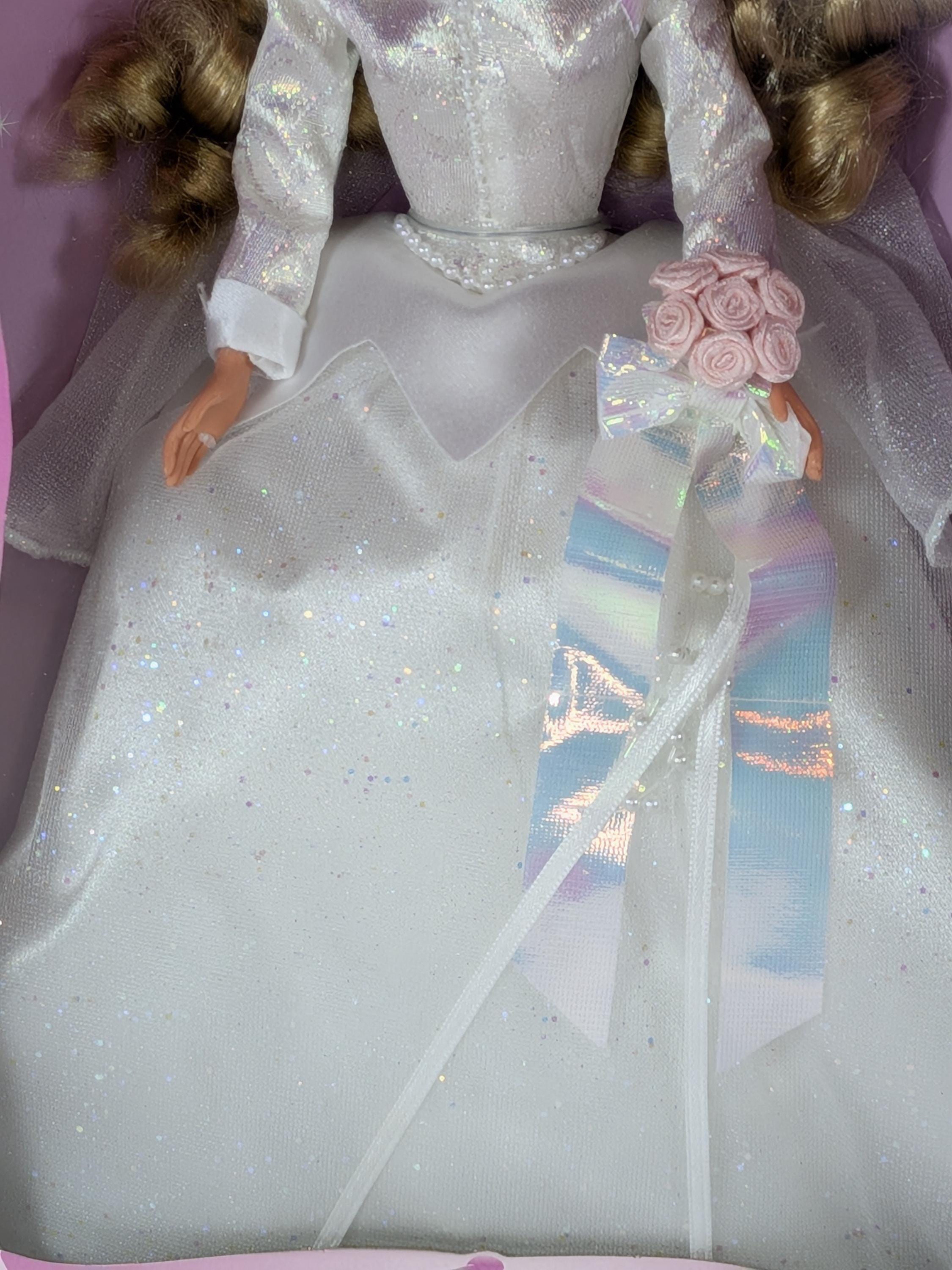 Vintage 1997 Mattel Disney Wedding Barbie Doll Set Sleeping Beauty Aurora and Snow White Collector Edition NIB NRFB view 14