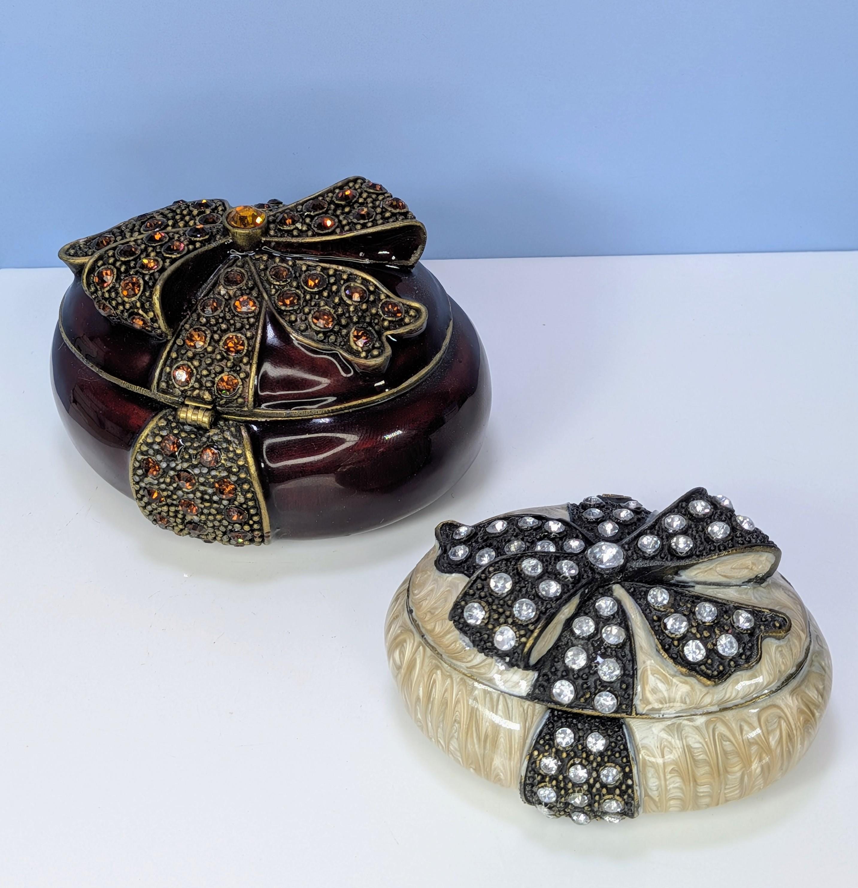 Vintage His and Hers Bedside Trinket Boxes view 9