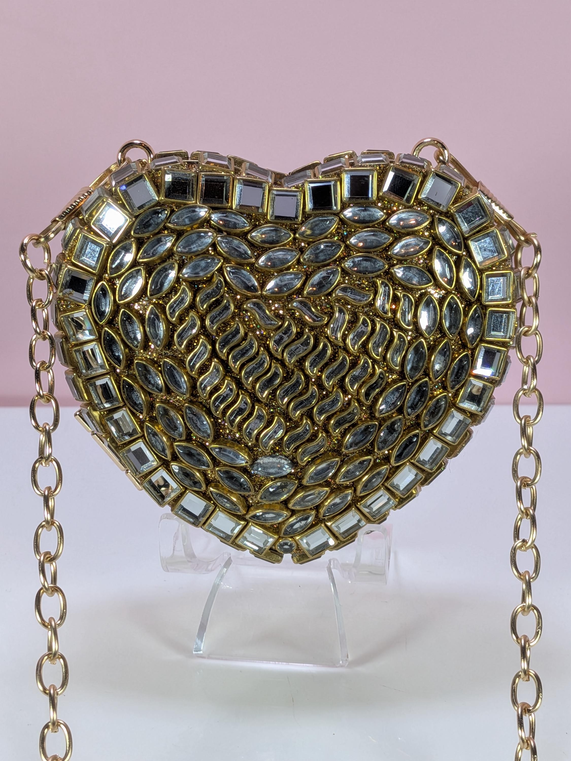 Handmade Gold Kundan Heart Clutch Bag Indian Bridal Minaudiere Evening Purse Embellished Heart Shaped Wedding Clutch view 6