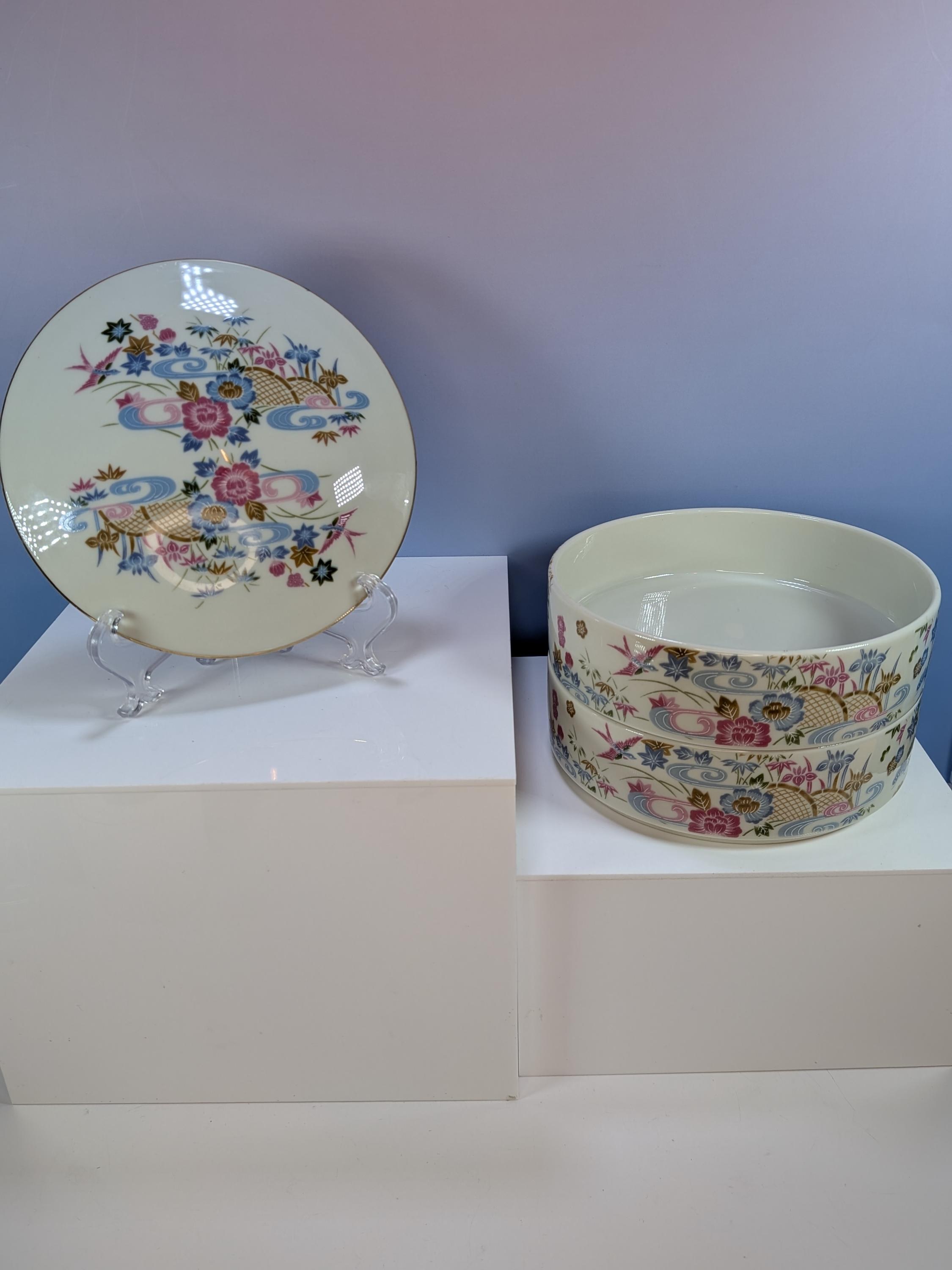 Vintage Shibata Japan Porcelain Stacked Bento Box Three Tier Lidded Imari Floral Jubako Serving Dish - Immaculate Condition! view 3