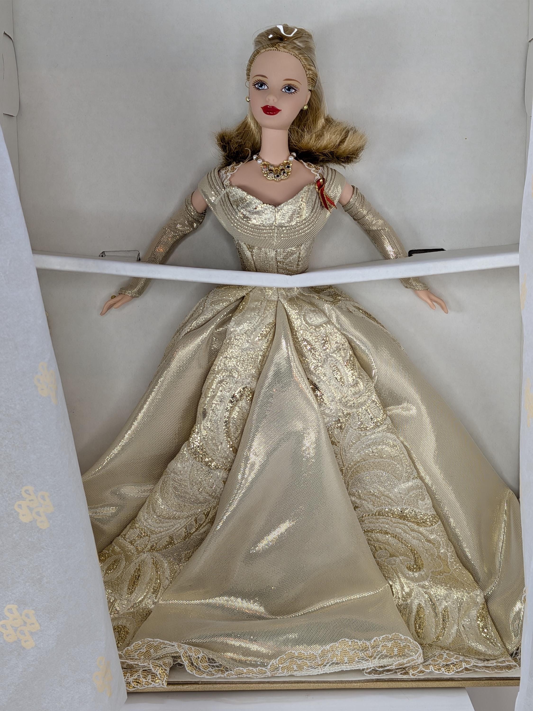 RARE! Vintage Mattel Golden Anniversary Barbie Doll Limited Edition Toys R Us 50th Anniversary EXCLUSIVE NRFB view 3