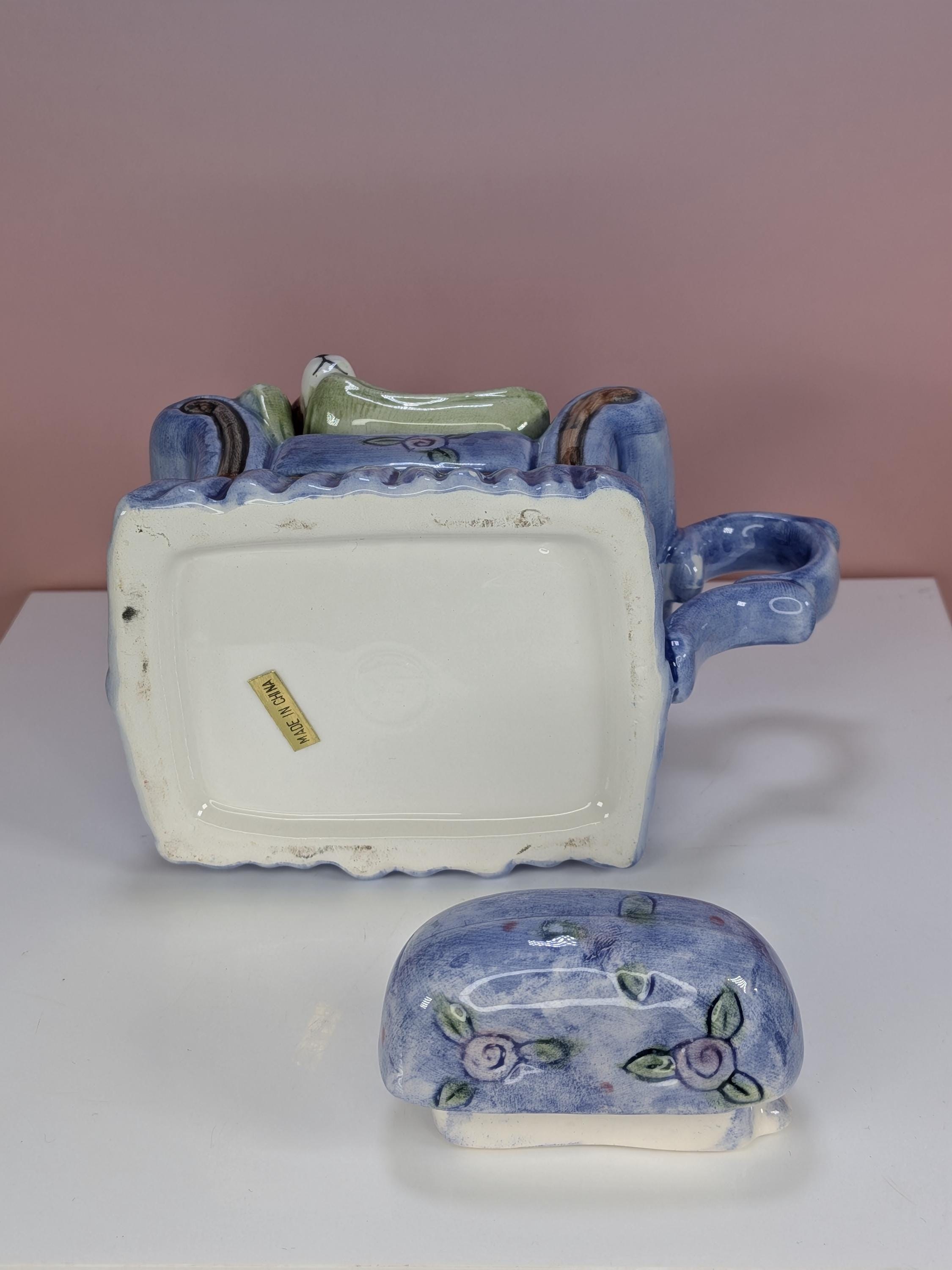 Vintage World Bazaars Miniature Teapot Set Tuxedo Cat And Cavalier King Charles Spaniel Puppy Dog Pair -Single Serving - Pristine Condition! view 8