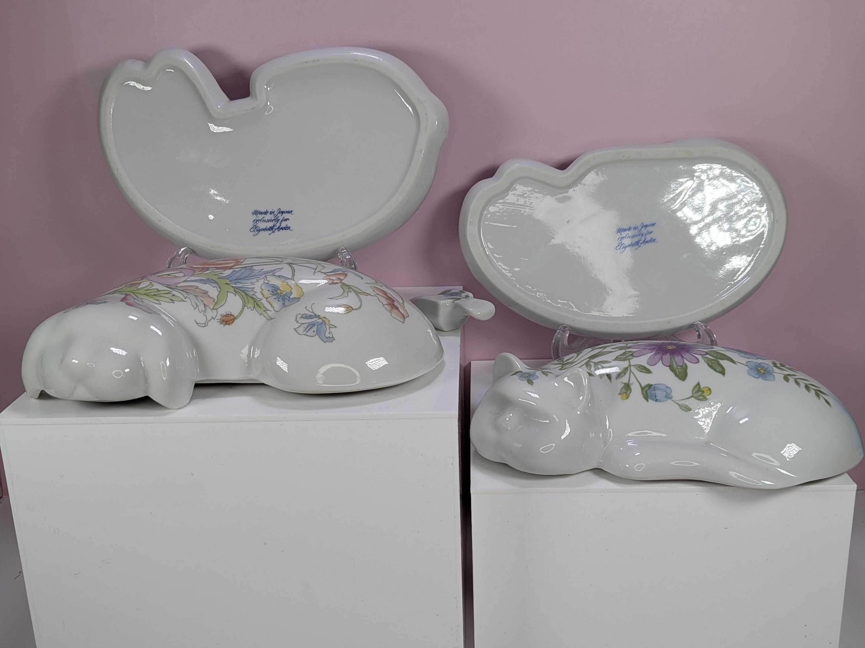RARE! Vintage Elizabeth Arden Porcelain Sleeping Cat And Dog Large Trinket Boxes Set - Complete With One Original Ceramic Scoop - Like New! view 4