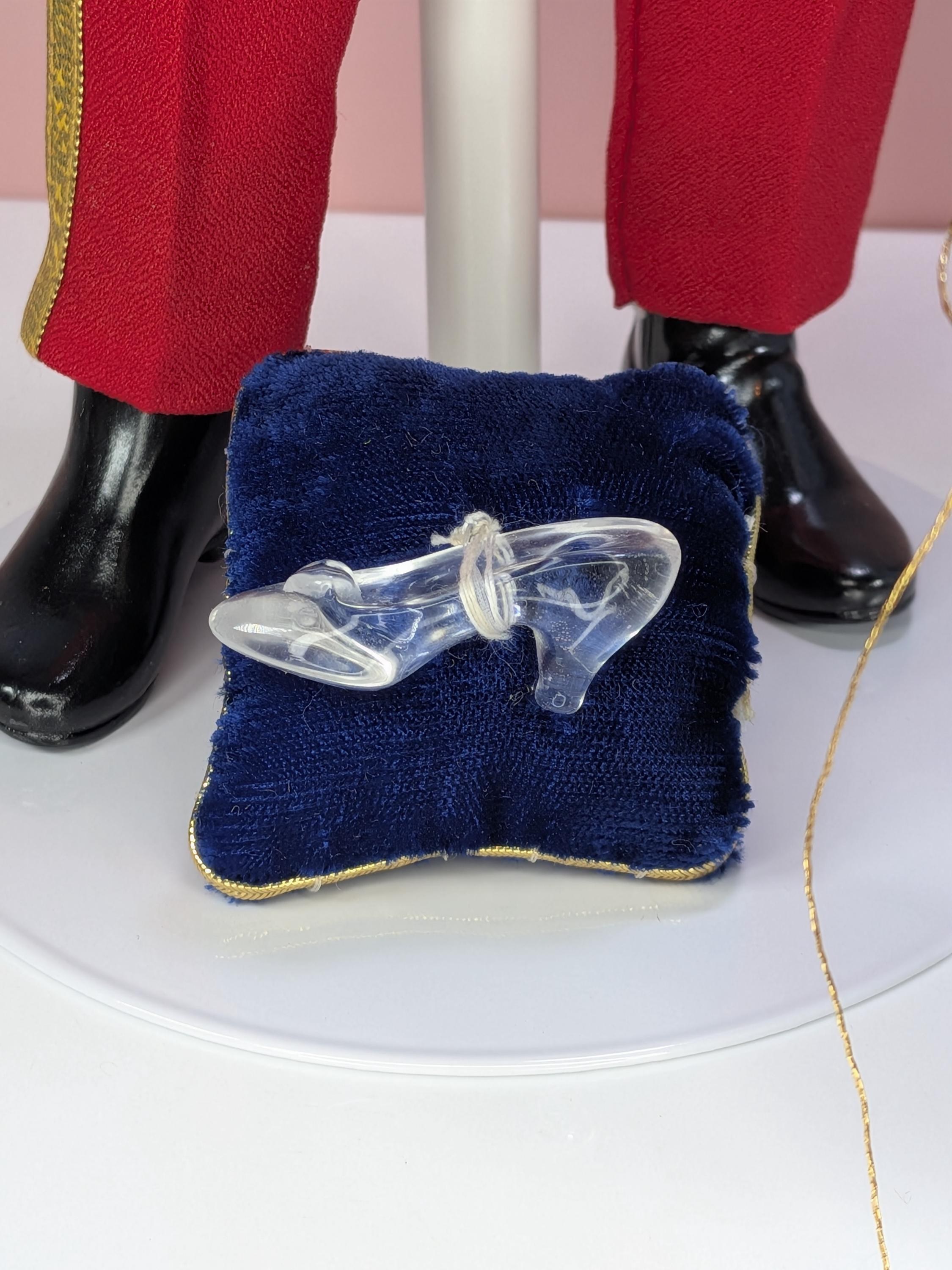 Rare Complete Franklin Mint Heirloom Disney Cinderella Prince Charming Porcelain Doll Set 1991 Vintage Bisque 15” Original Box Accessories view 9