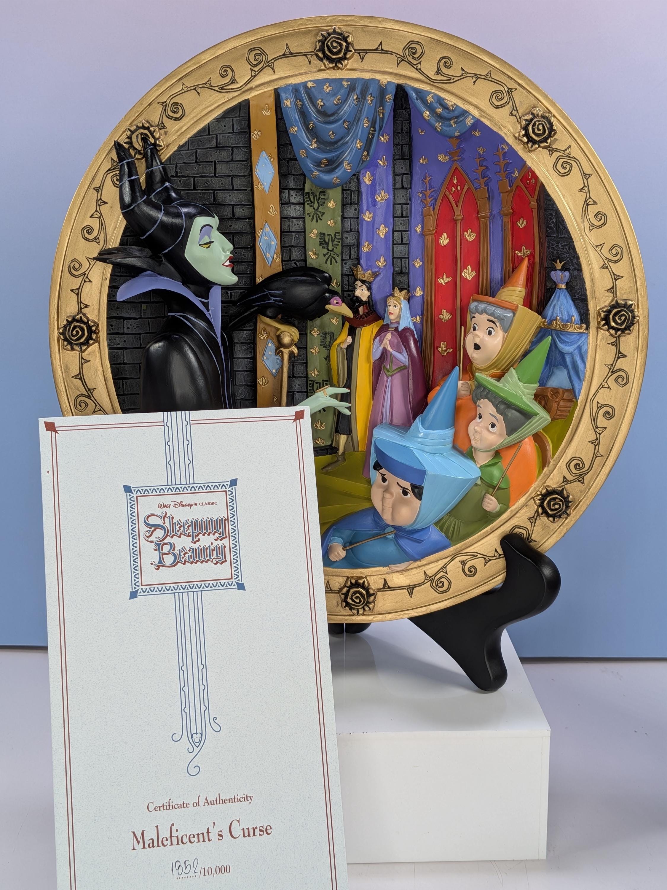 Complete Set of 4 Vintage Disney Store Sleeping Beauty 3D Sculptural Plates - Limited Edition - Mint in Box - with all 4 COAs view 14