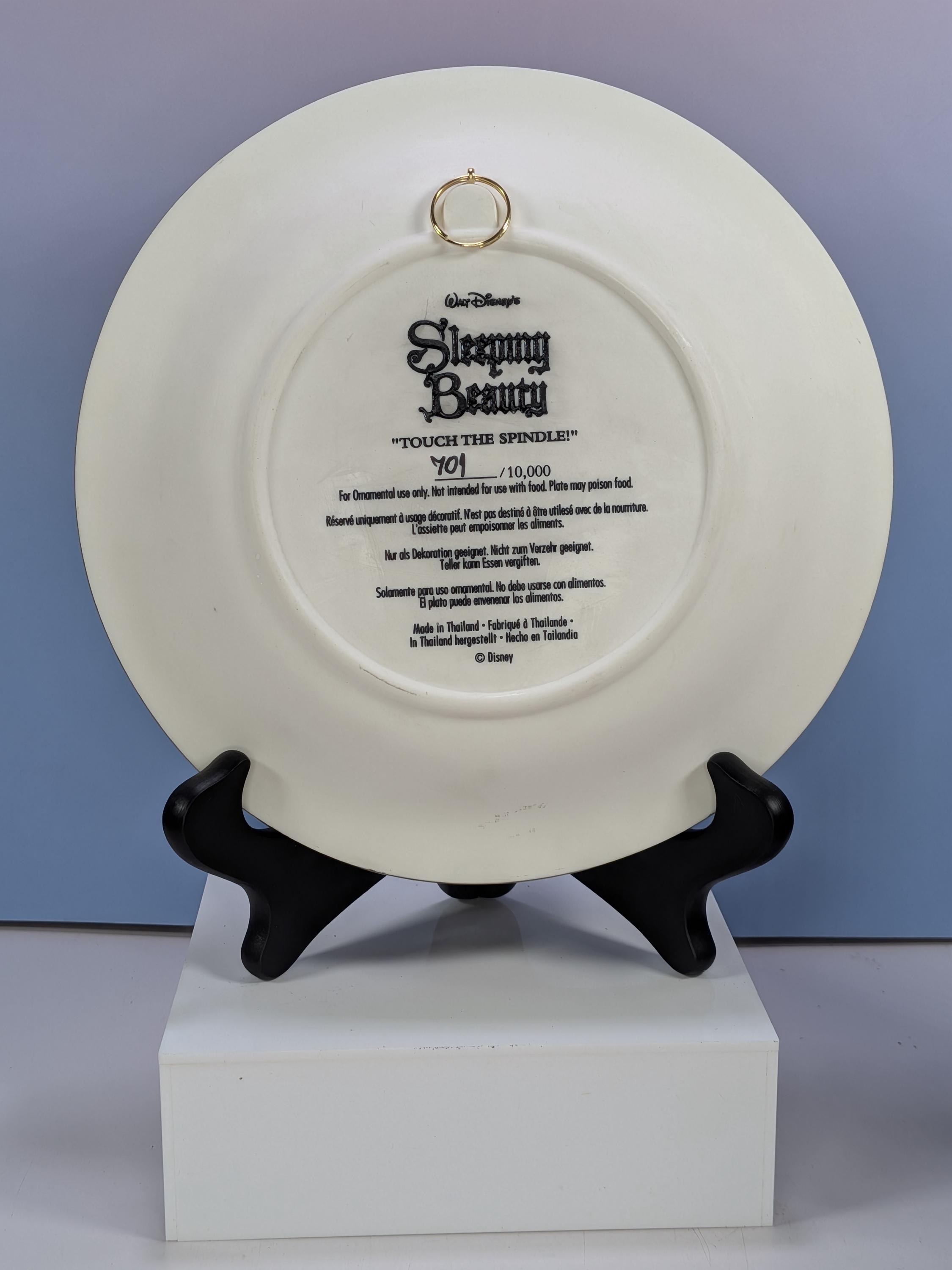 Complete Set of 4 Vintage Disney Store Sleeping Beauty 3D Sculptural Plates - Limited Edition - Mint in Box - with all 4 COAs view 20