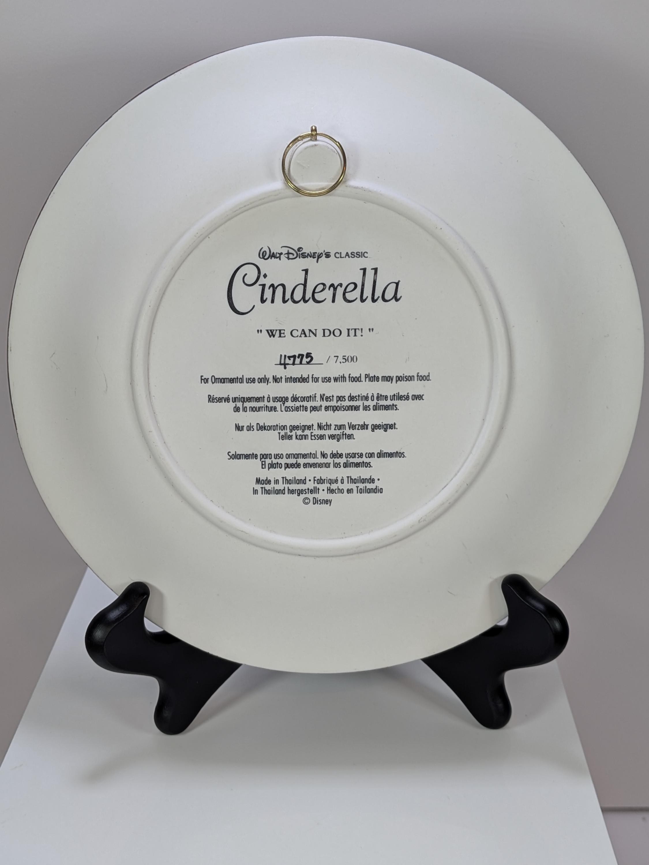 Complete Set of 4 Rare Vintage 90s Disney Store Cinderella 3D Sculptural Plates - Limited Edition - Like New - Original Boxes & COAs view 12