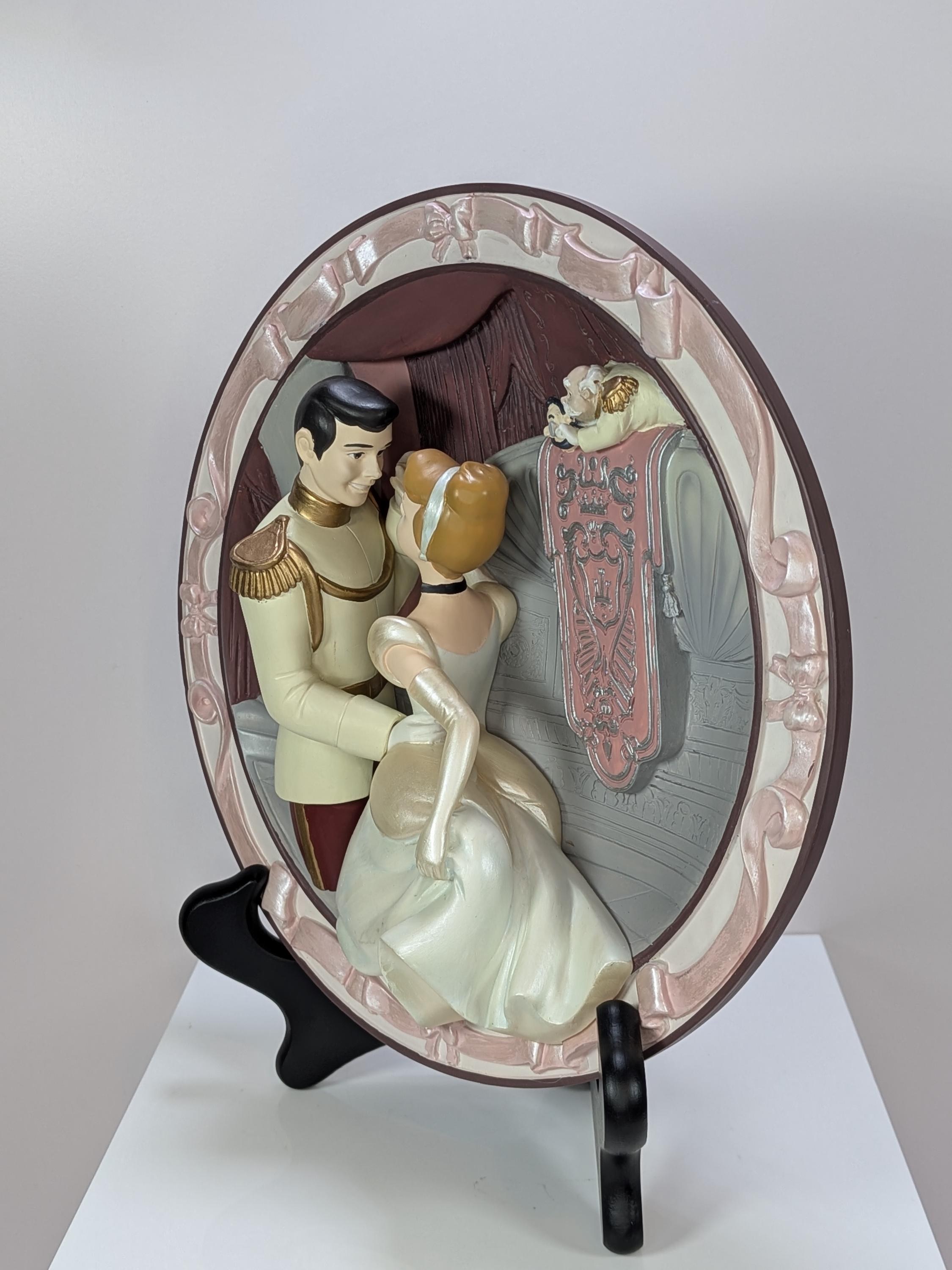 Complete Set of 4 Rare Vintage 90s Disney Store Cinderella 3D Sculptural Plates - Limited Edition - Like New - Original Boxes & COAs view 14