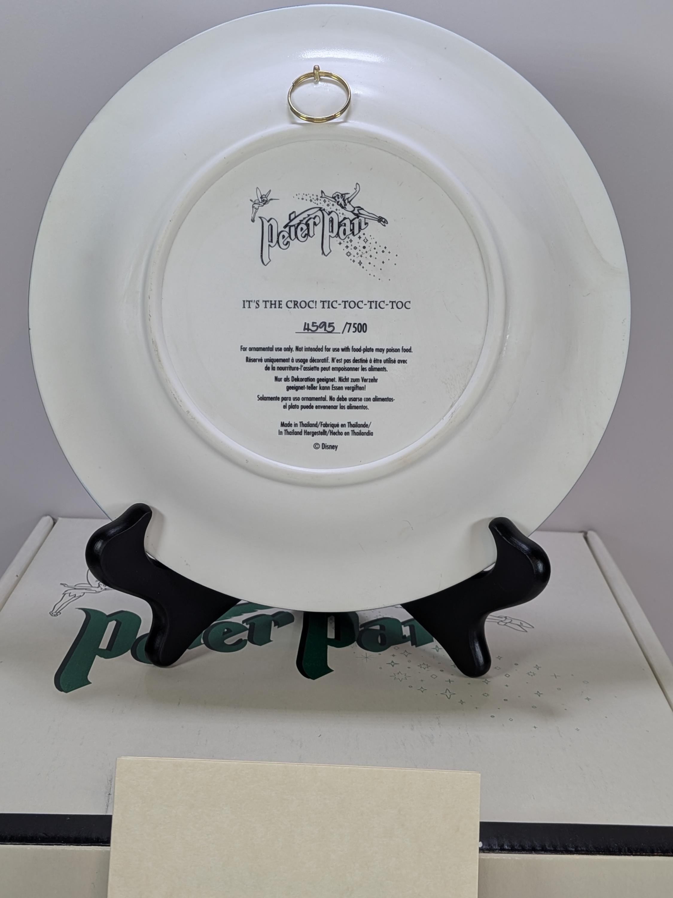 Complete Set of 4 Rare Vintage Disney Store Peter Pan 3D Sculptural Plates Limited Edition - Like New with Original Boxes & COA view 14