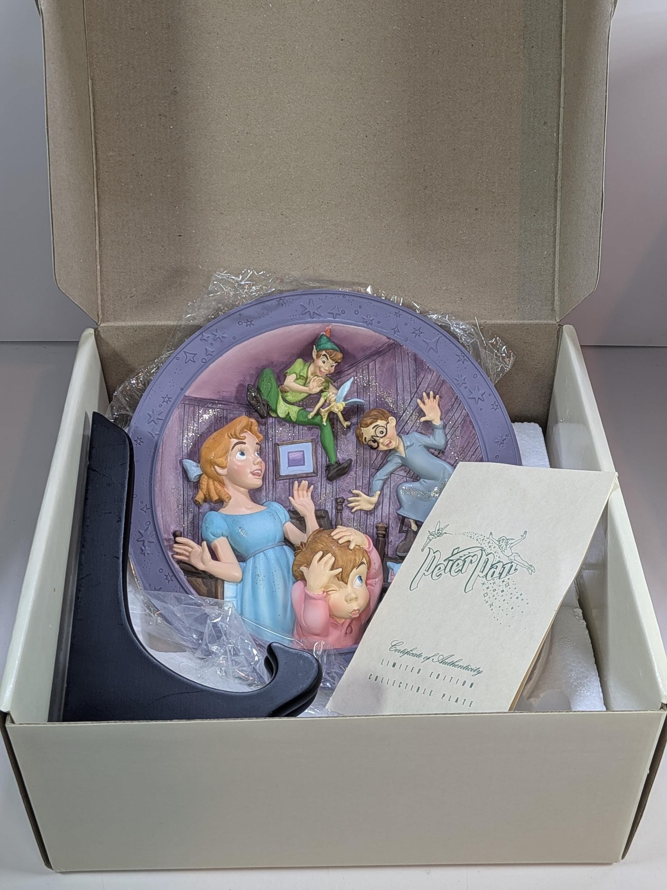 Complete Set of 4 Rare Vintage Disney Store Peter Pan 3D Sculptural Plates Limited Edition - Like New with Original Boxes & COA view 7