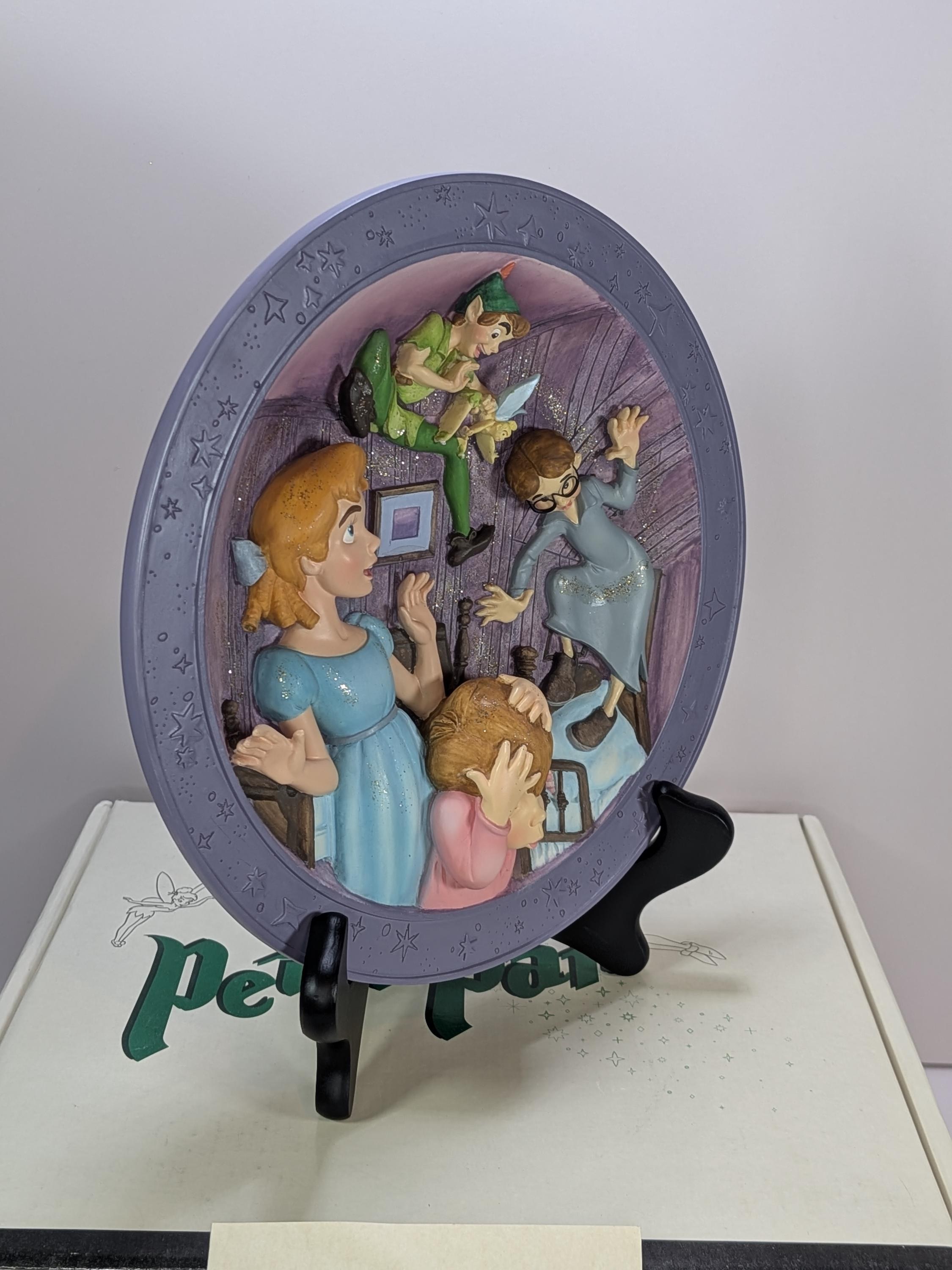 Complete Set of 4 Rare Vintage Disney Store Peter Pan 3D Sculptural Plates Limited Edition - Like New with Original Boxes & COA view 10