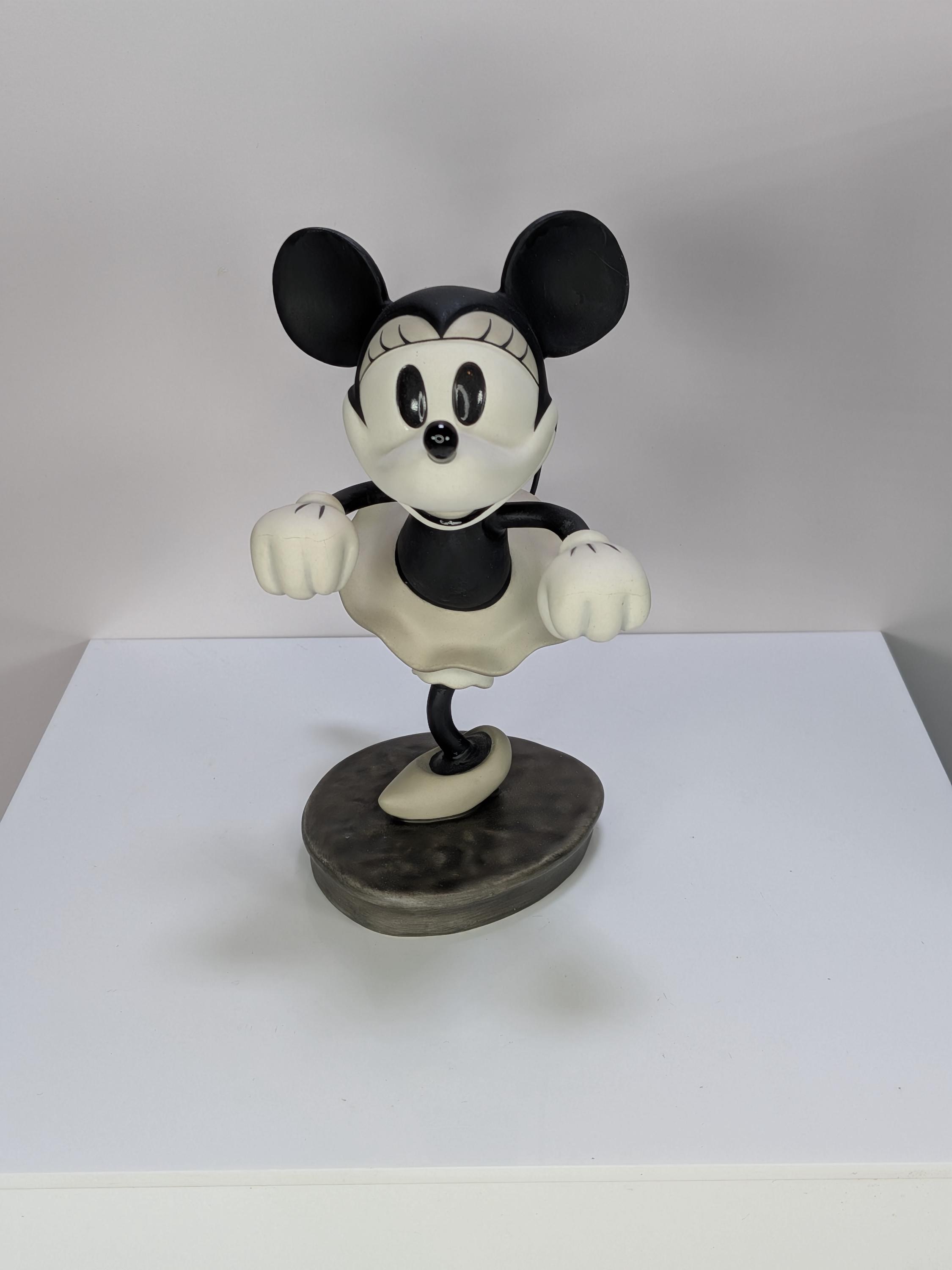 Rare Walt Disney Classics Collection WDCC The Delivery Boy 1931 Figurine Set of 4 - Pristine view 12