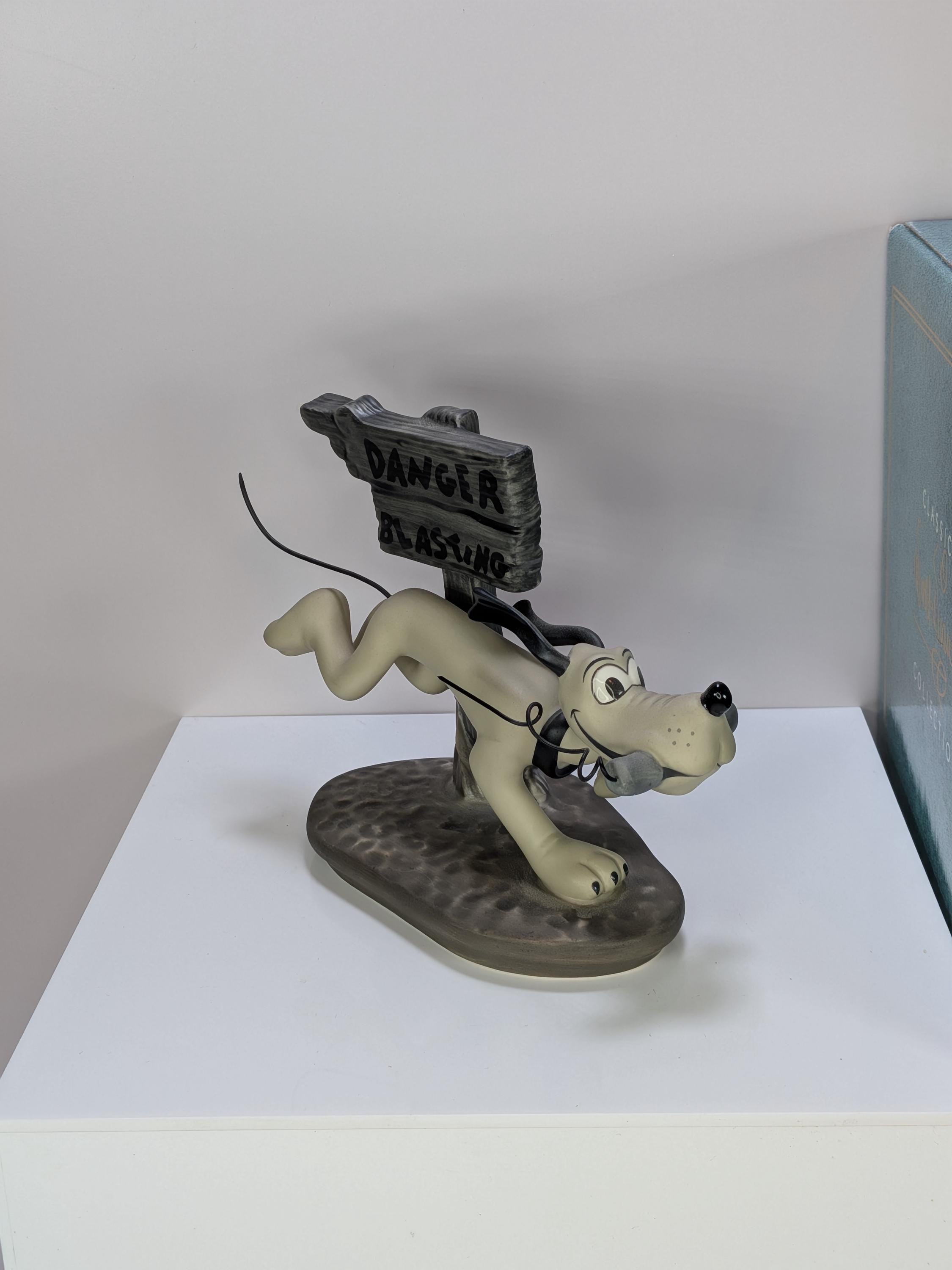 Rare Walt Disney Classics Collection WDCC The Delivery Boy 1931 Figurine Set of 4 - Pristine view 18