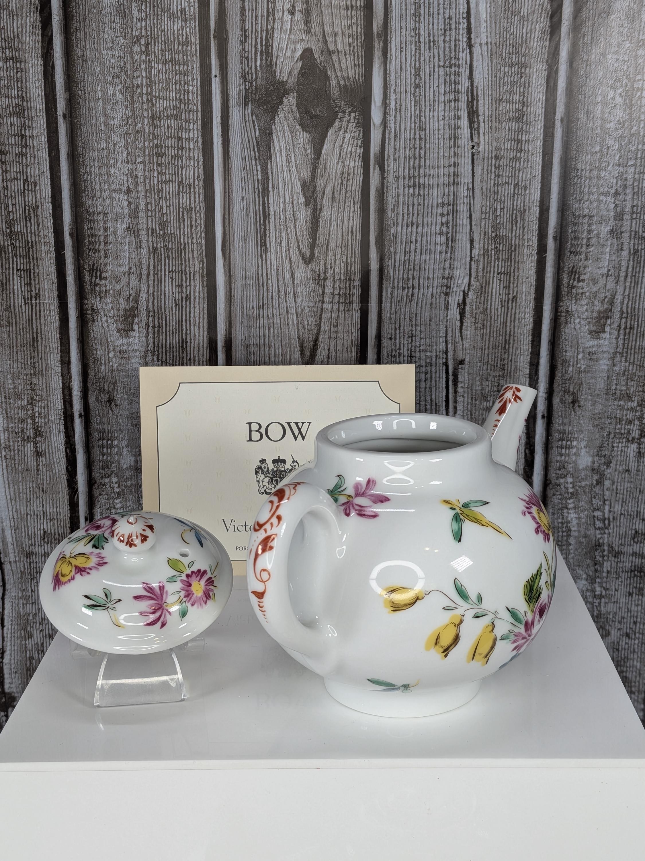 1985 Franklin Mint Victoria & Albert Museum Miniature Teapot Collection - Set of 7 with COAs and Original Packaging - Gifting Teapots view 11