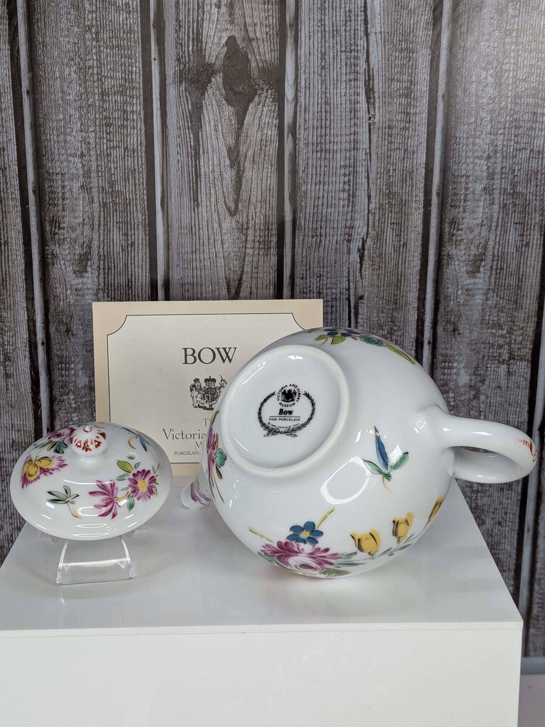 1985 Franklin Mint Victoria & Albert Museum Miniature Teapot Collection - Set of 7 with COAs and Original Packaging - Gifting Teapots view 12