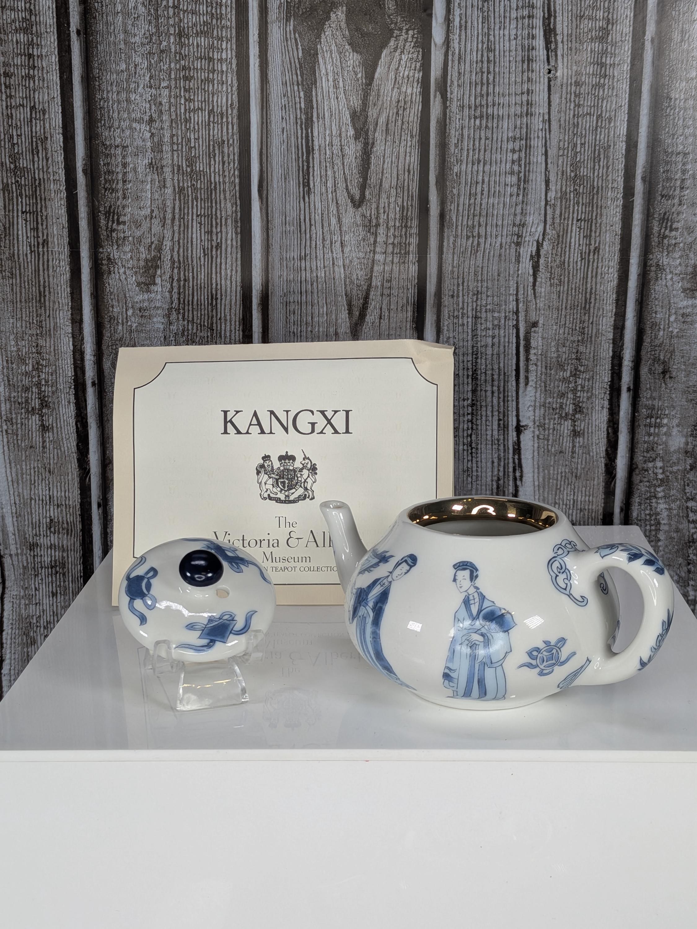 1985 Franklin Mint Victoria & Albert Museum Miniature Teapot Collection - Set of 7 with COAs and Original Packaging - Gifting Teapots view 13