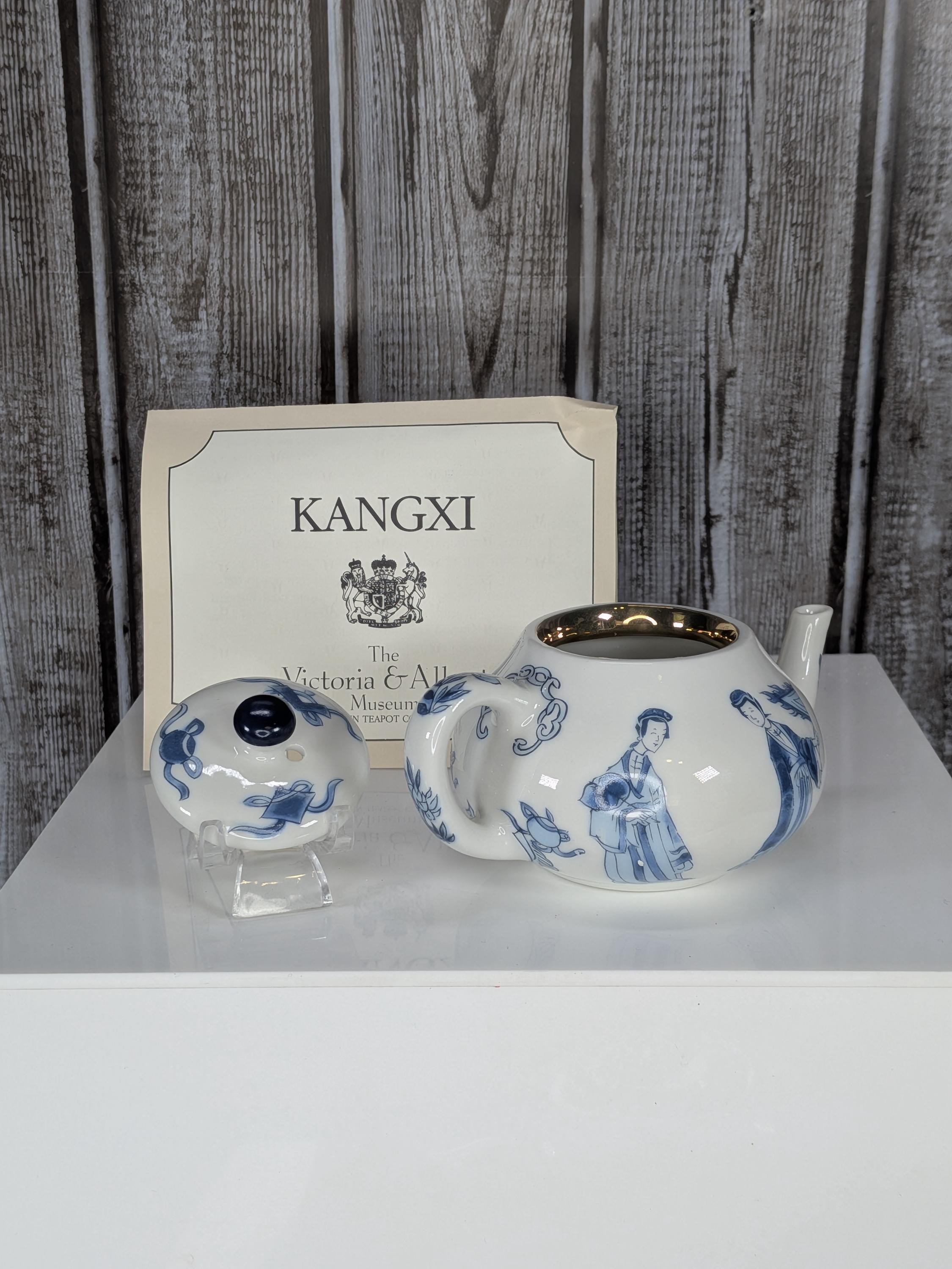 1985 Franklin Mint Victoria & Albert Museum Miniature Teapot Collection - Set of 7 with COAs and Original Packaging - Gifting Teapots view 14