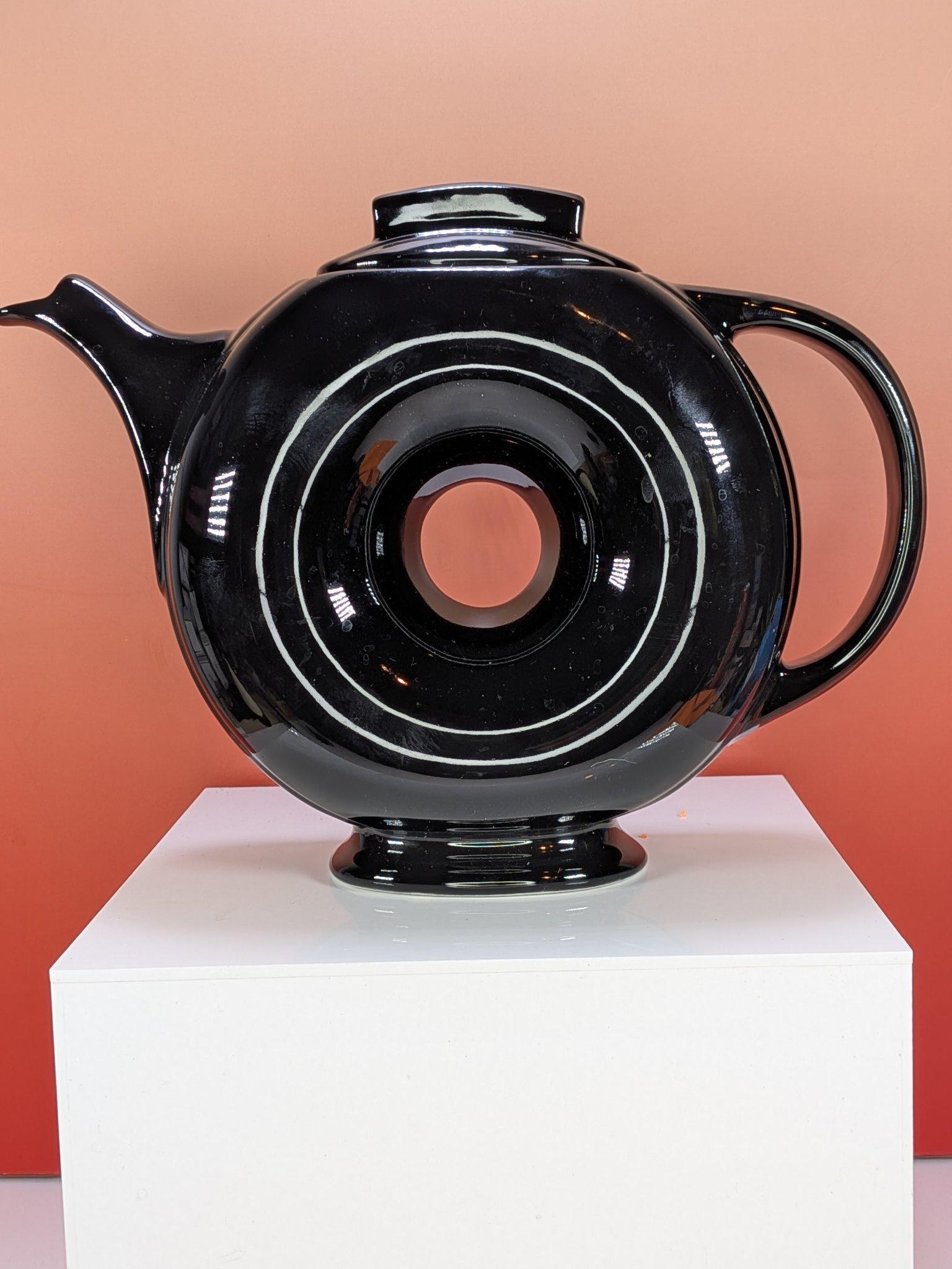 Vintage Hall Donut Teapot Glossy Black with Lid, 1930s Art Deco Ring Teapot view 8