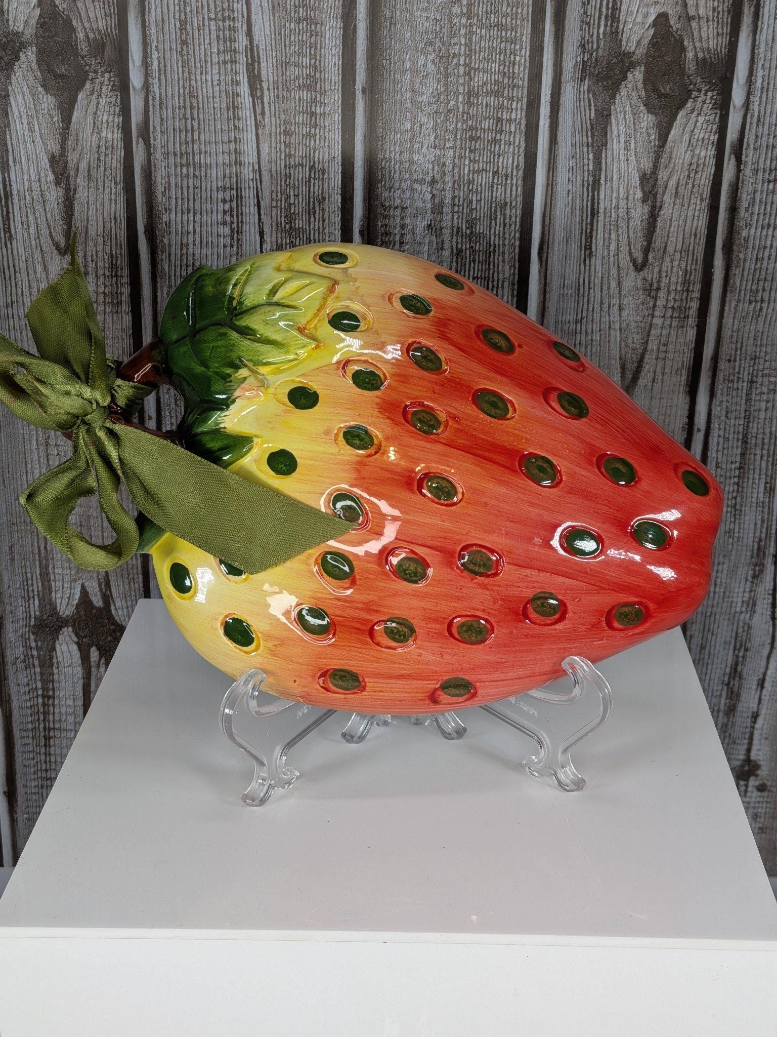 Vintage Ceramic Fruit and Vegetable Wall Pockets Set of 6 Like New view 2