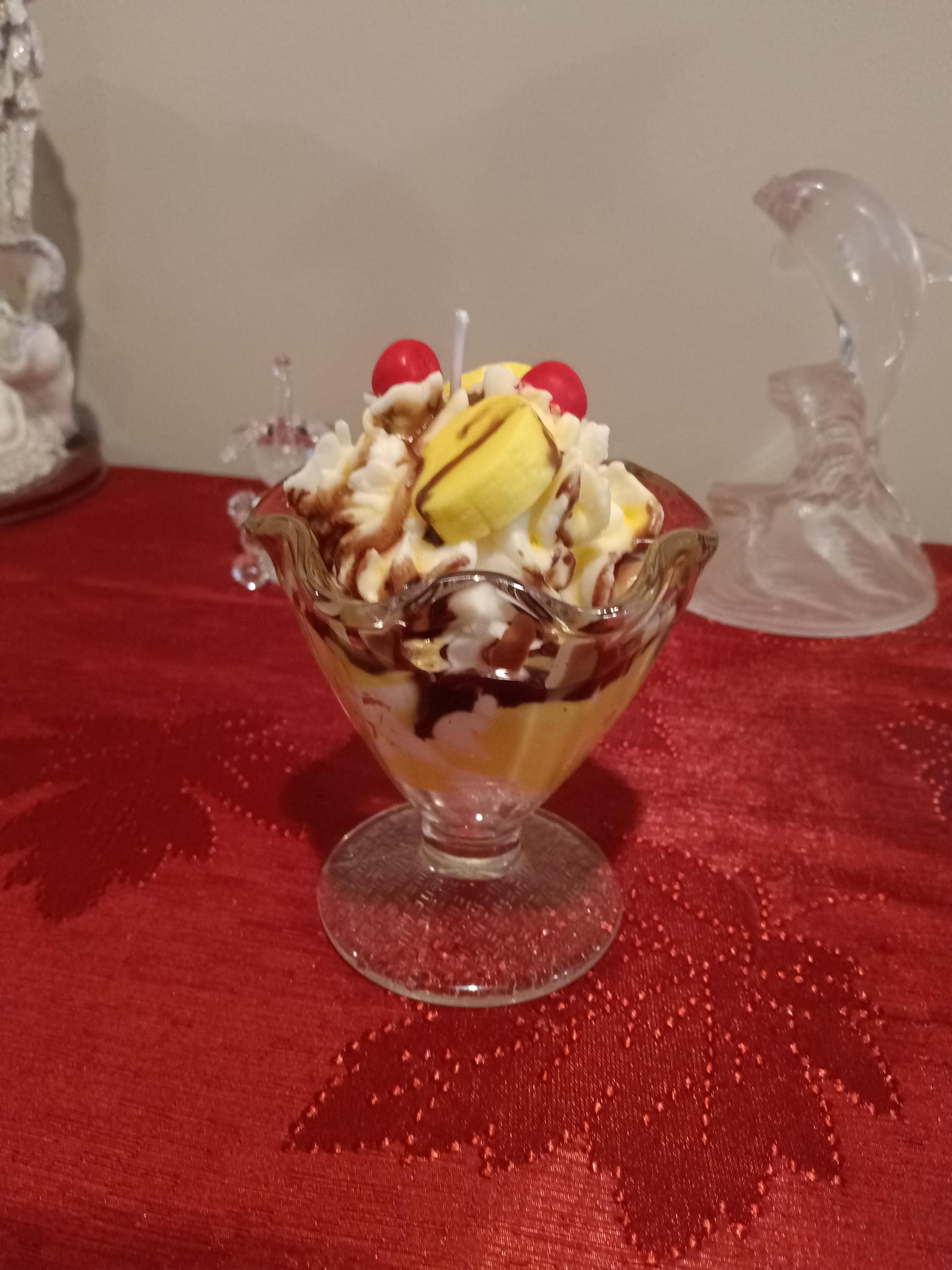 Ice cream sundaes any flavor