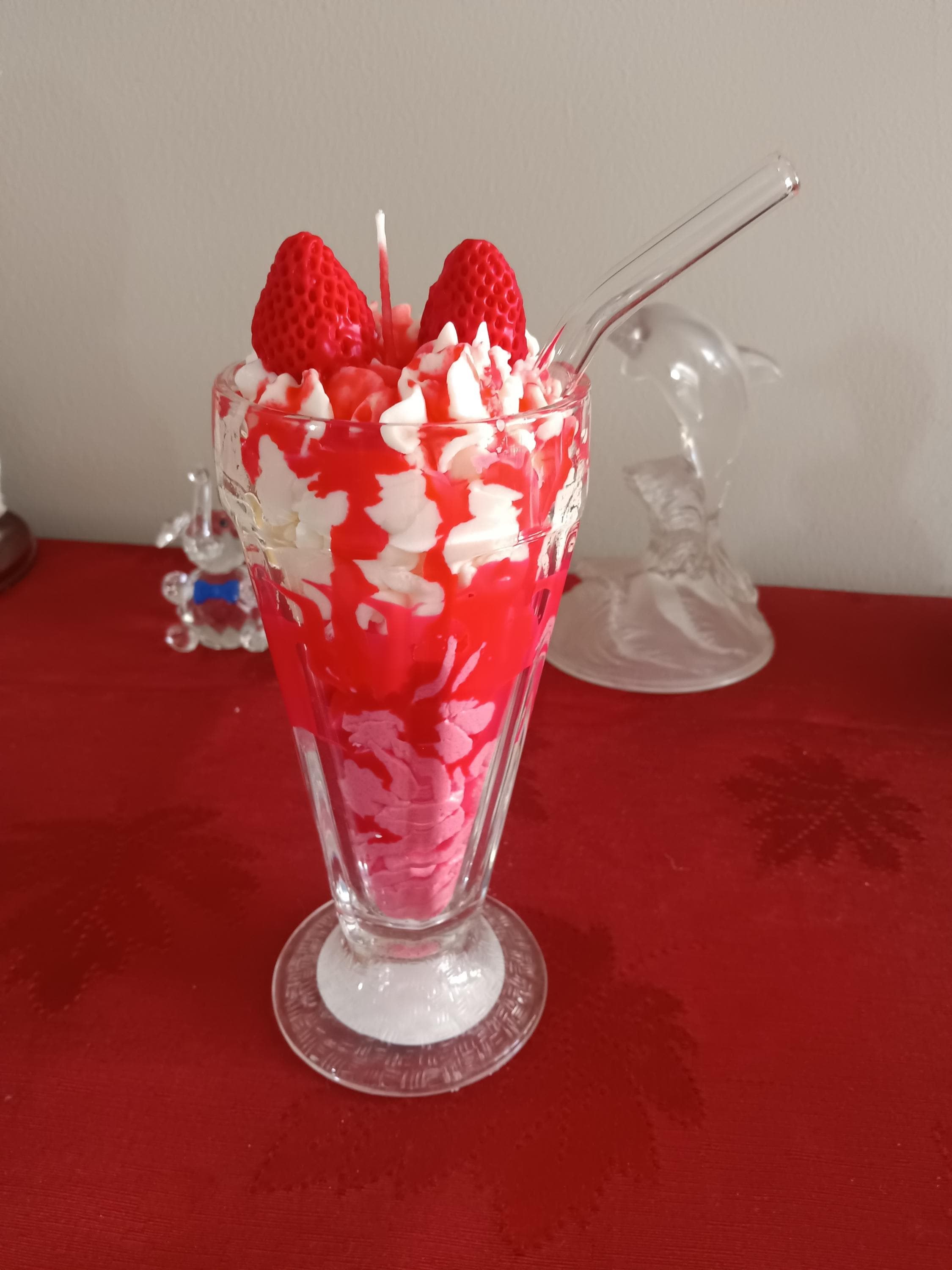 Ice cream sundae candle