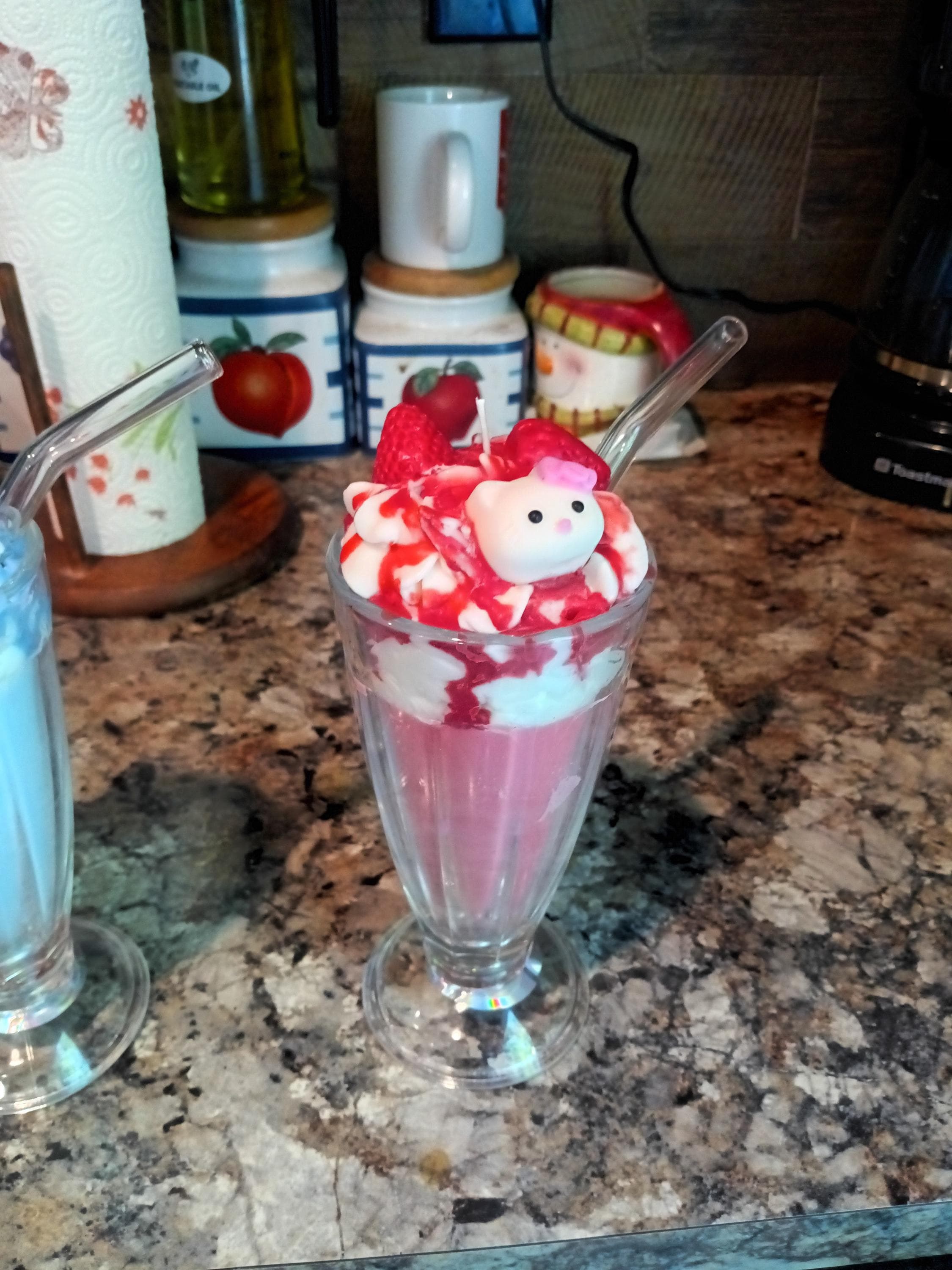 Strawberry hello kitty ice cream candle