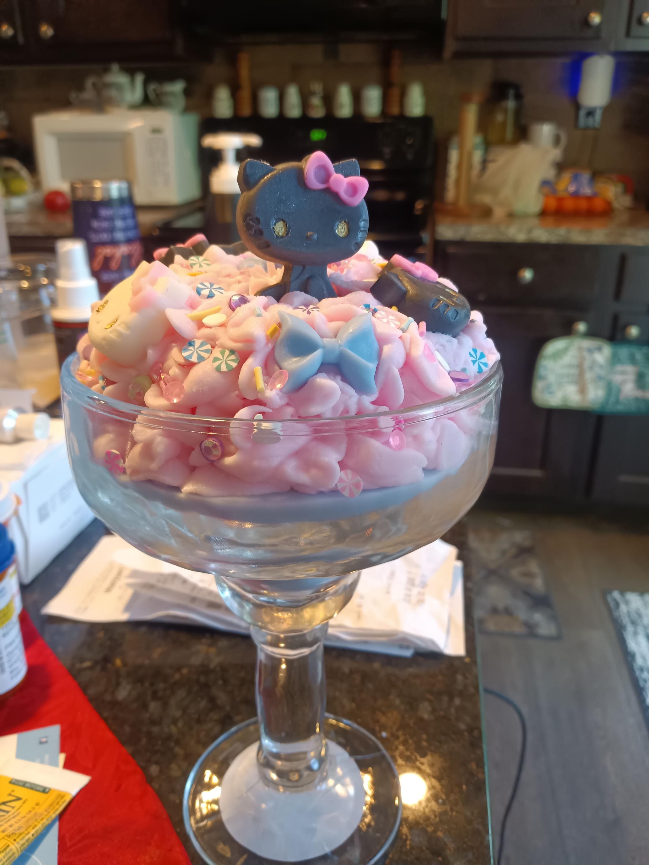 Hello Kitty Glow Candle, view 2