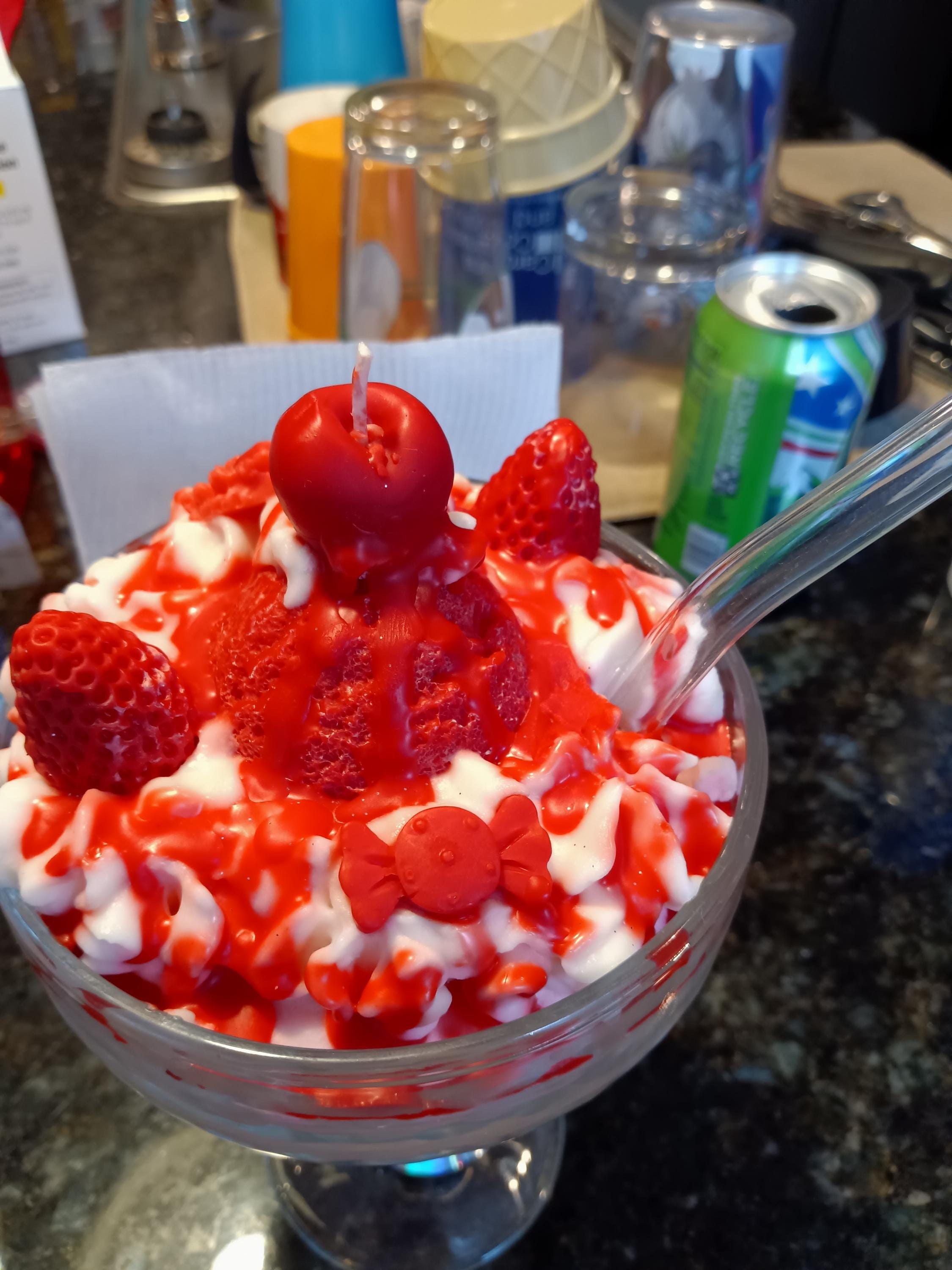 Large ice cream sundae candle, view 3