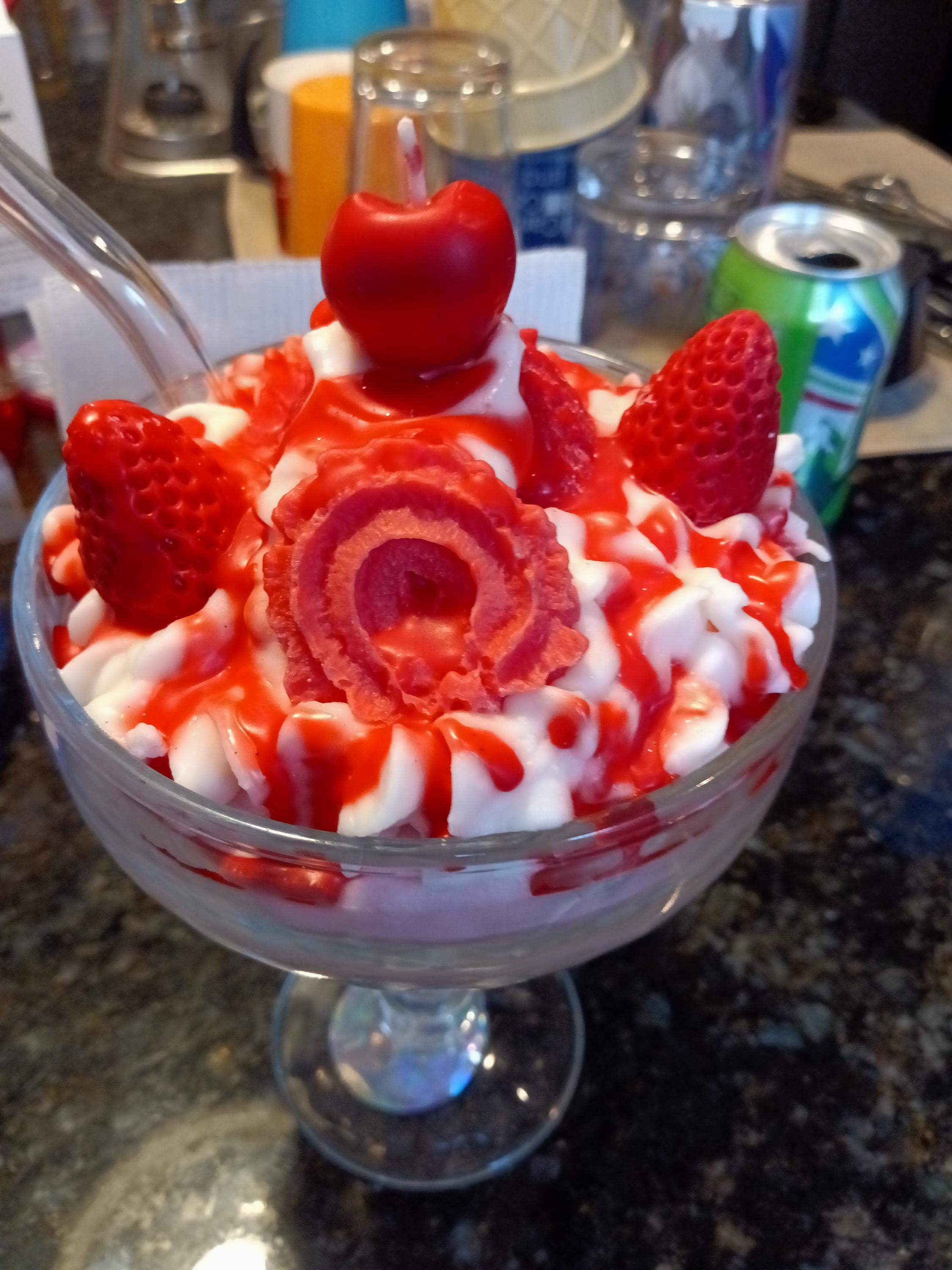 Large ice cream sundae candle, view 2