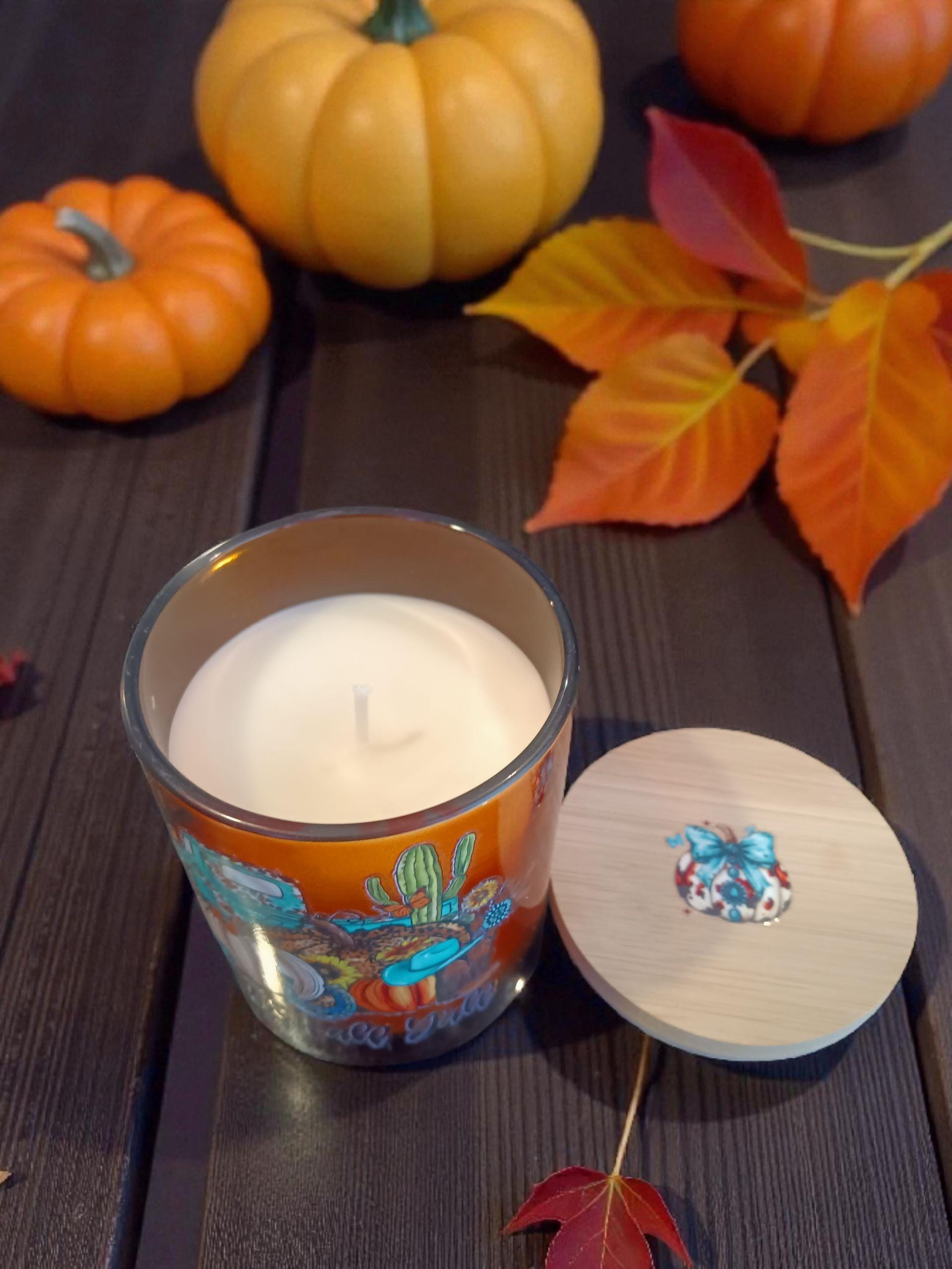Cozy Gingerbread Candle, view 2