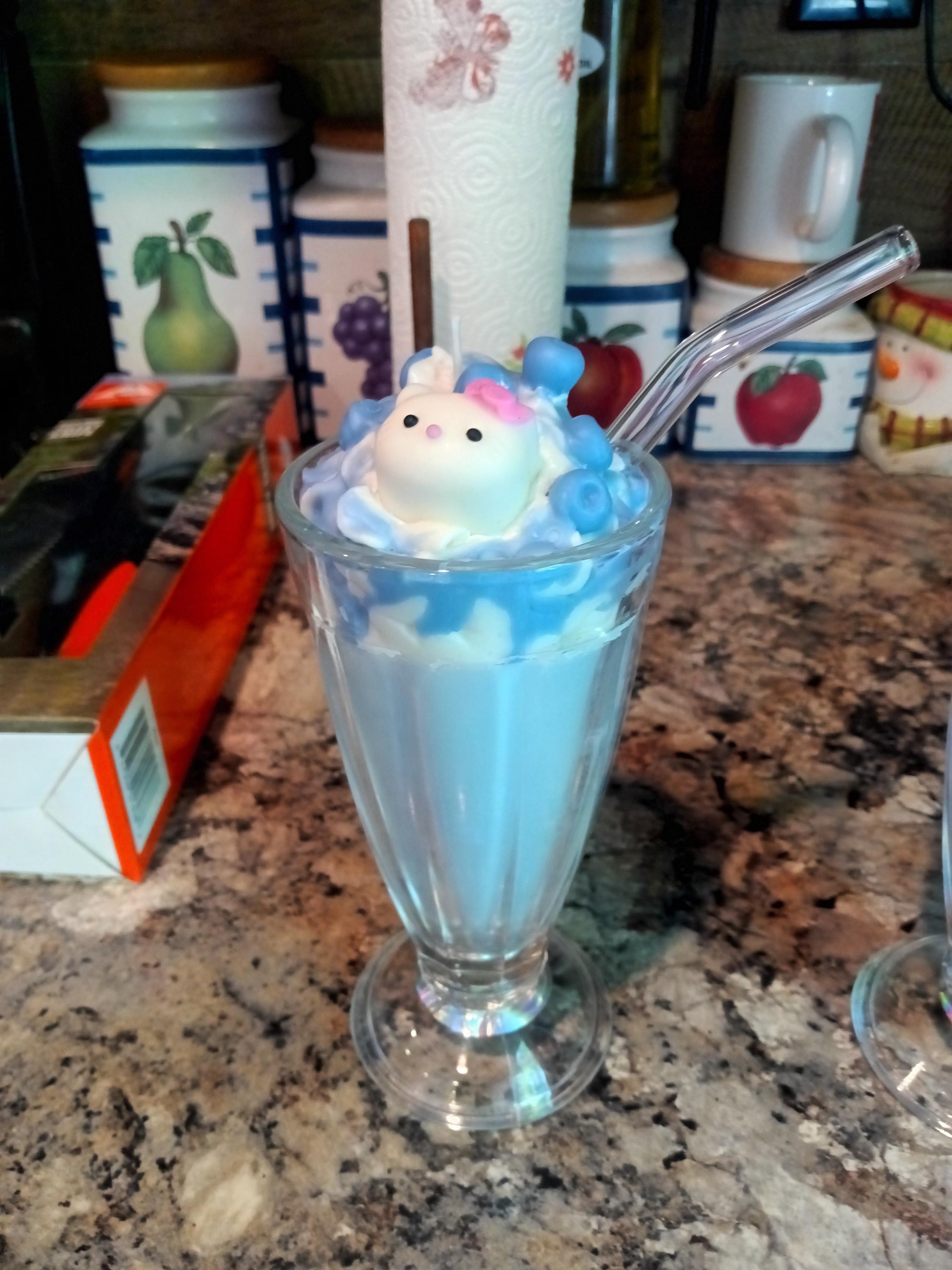 Blue berry, hello kitty ice cream candle