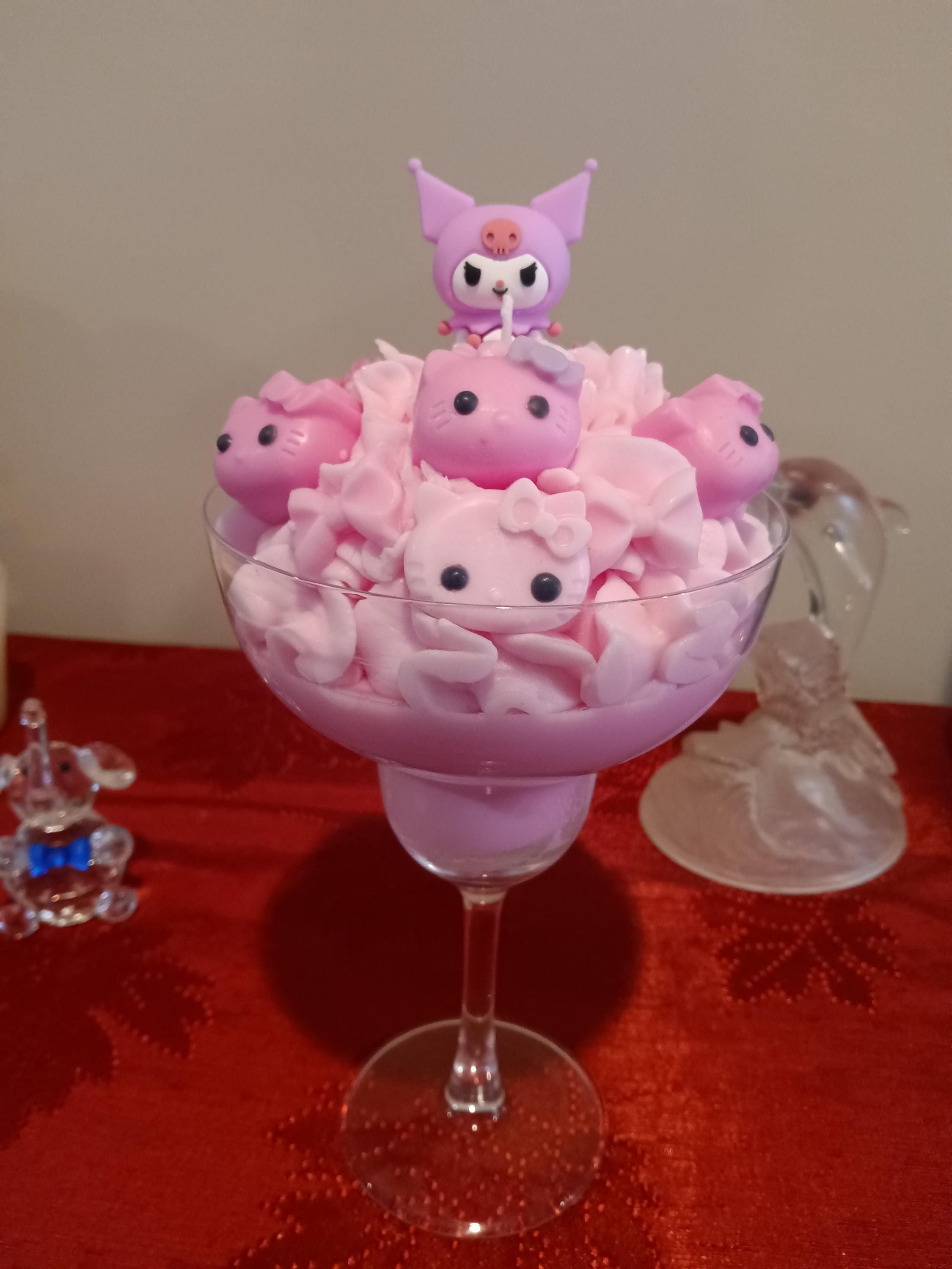 Hello Kitty Glow Candle