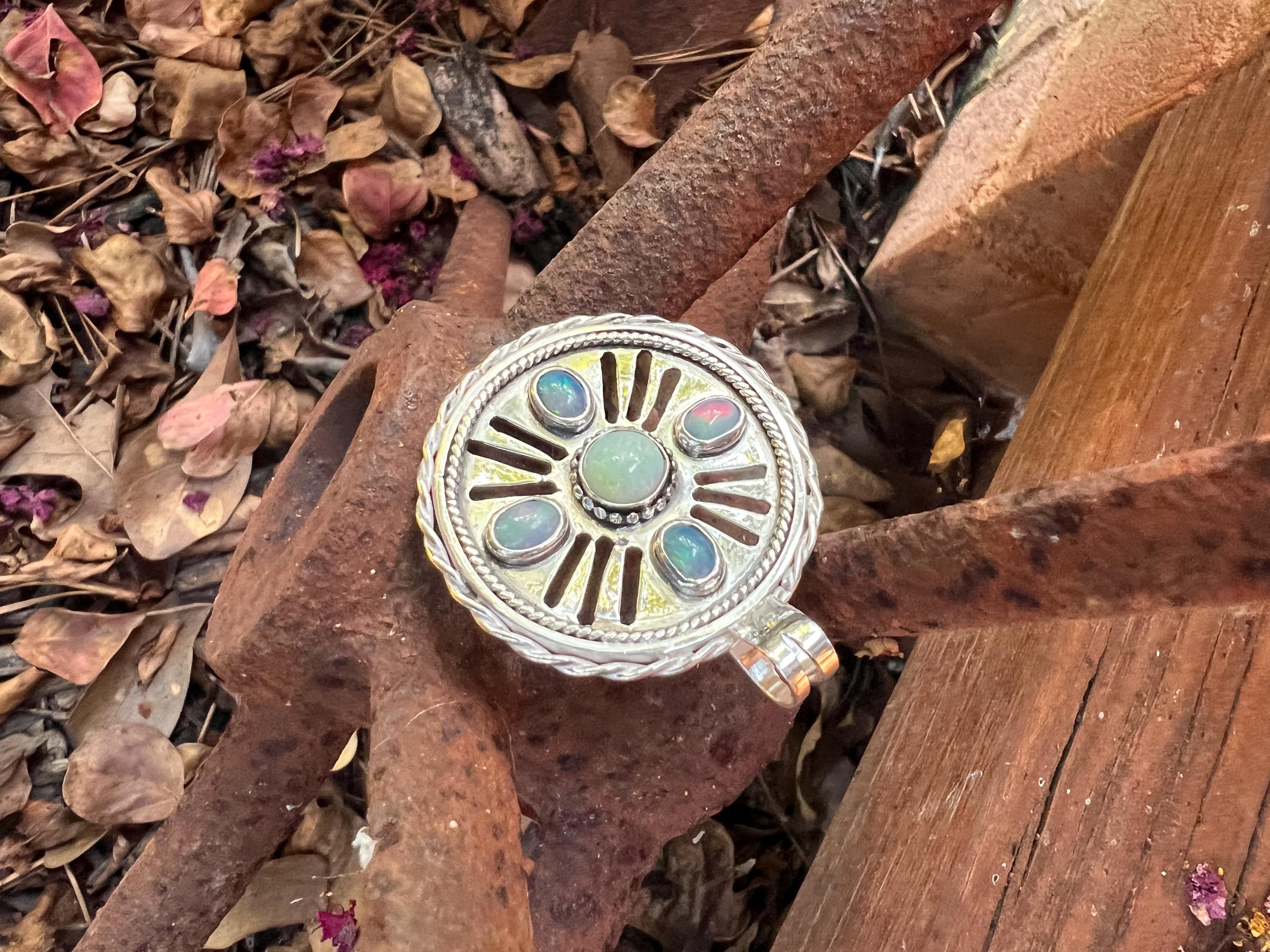 Sundial 5-Opal Pendant, view 4