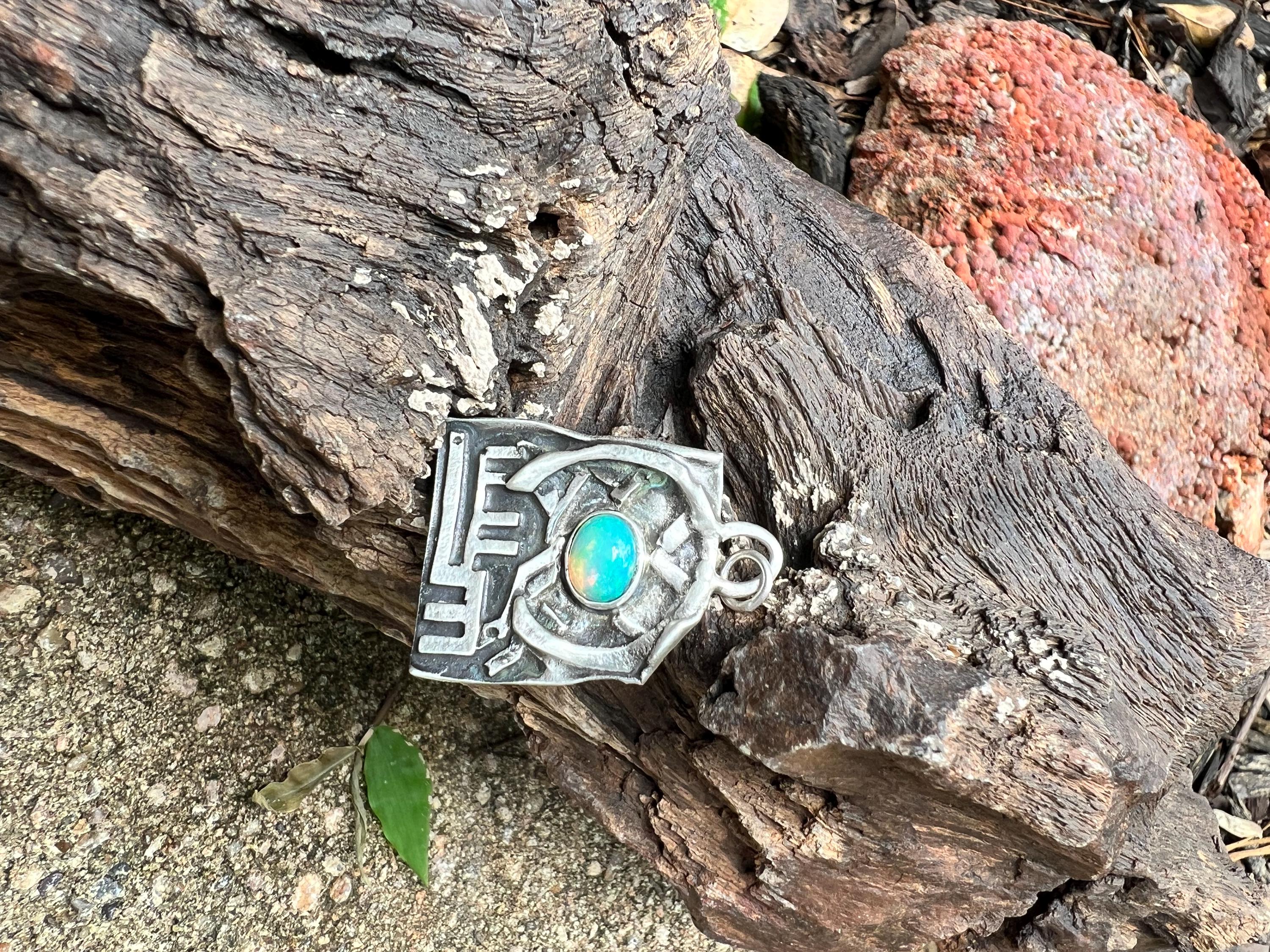 Model Unique Styled Opal Pendant, view 3