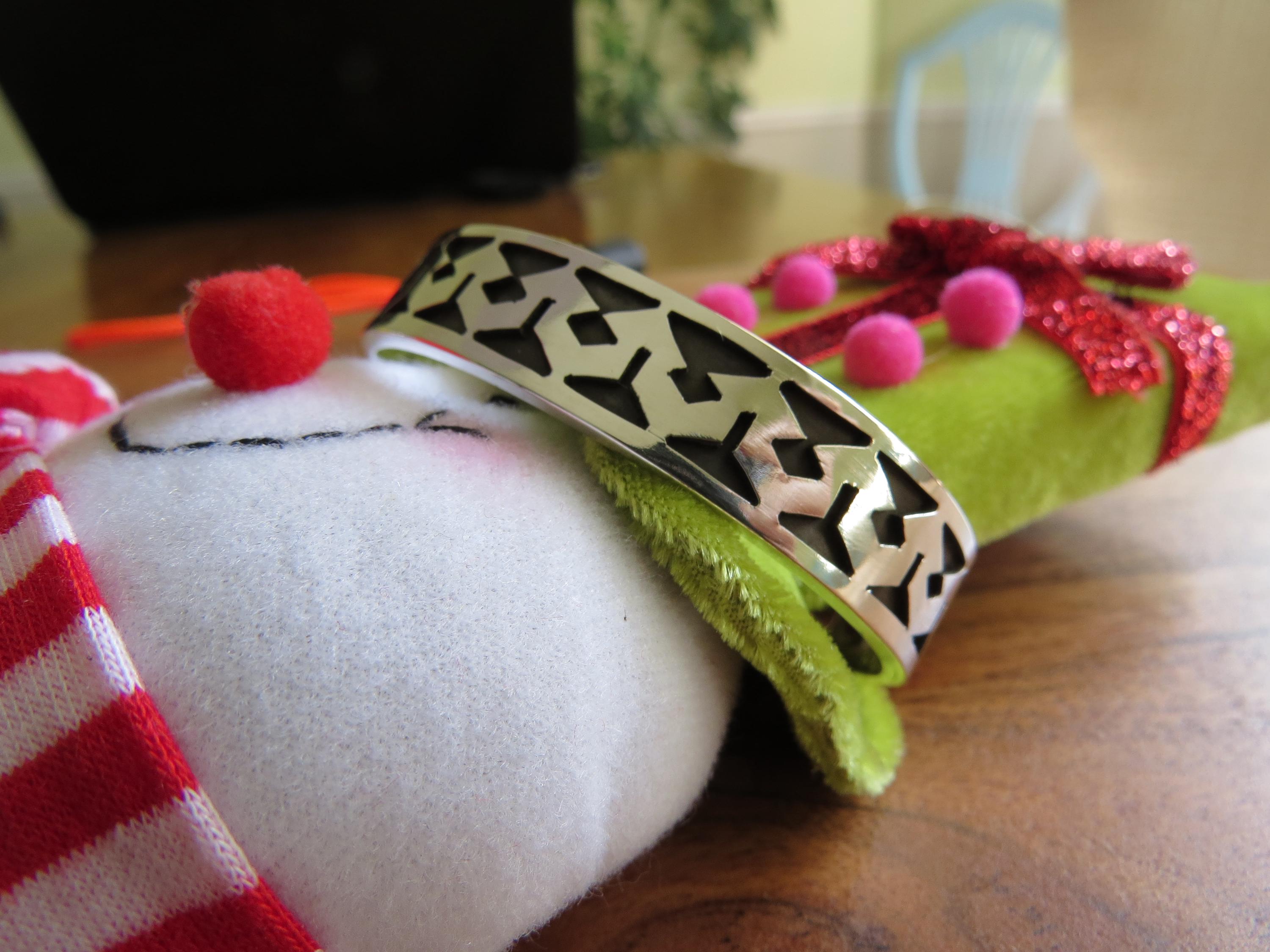 Japanese Border Design Cuff, view 2
