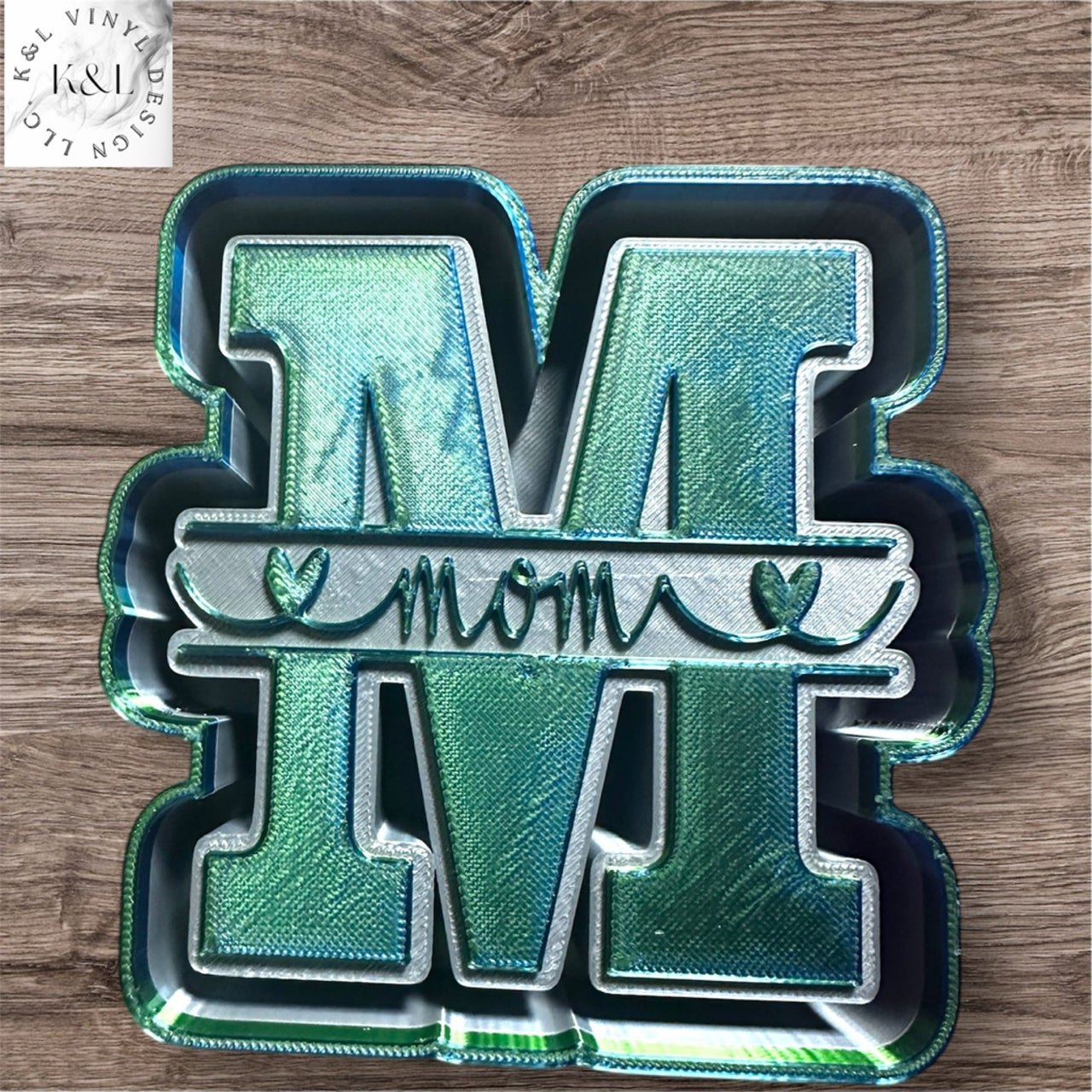 Letter M Mom w/Hearts