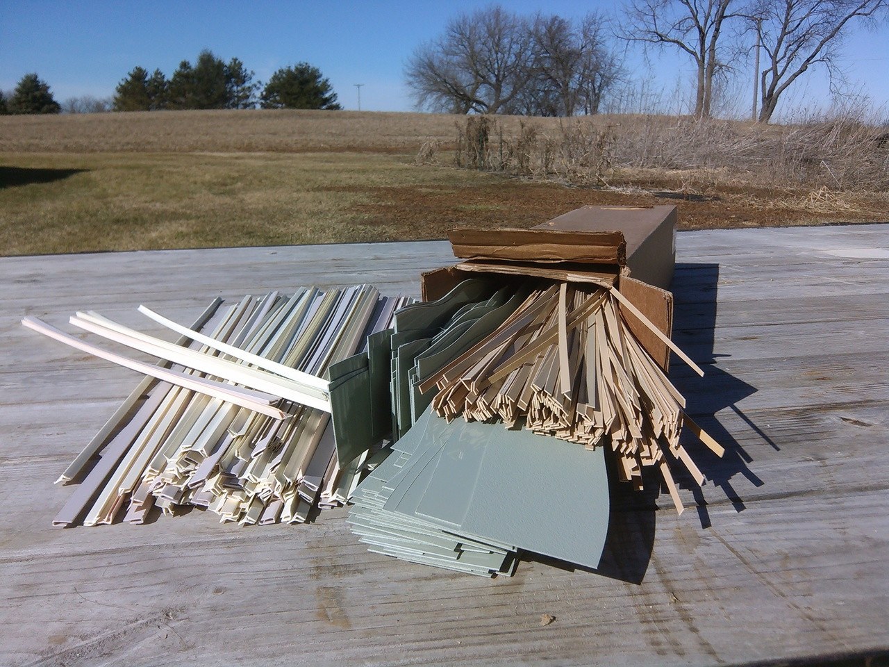 Easy Dozen  build your own Fish Crib  kit, view 3