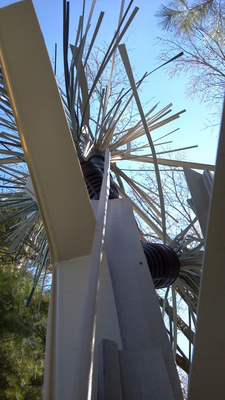 Fifteen foot fish tree with Vertical UpRise, view 2