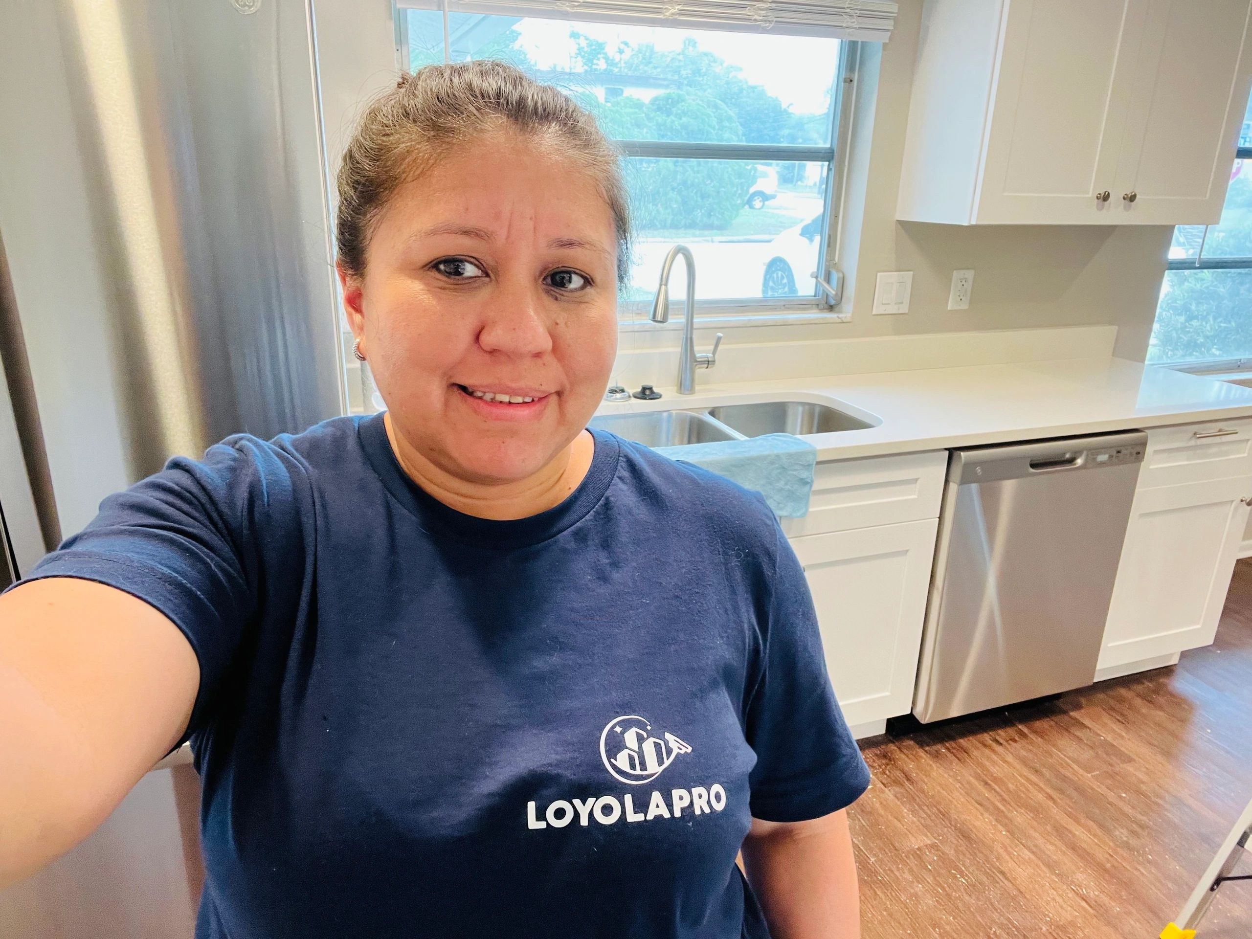 Loyola Pro cleaner in a kitchen