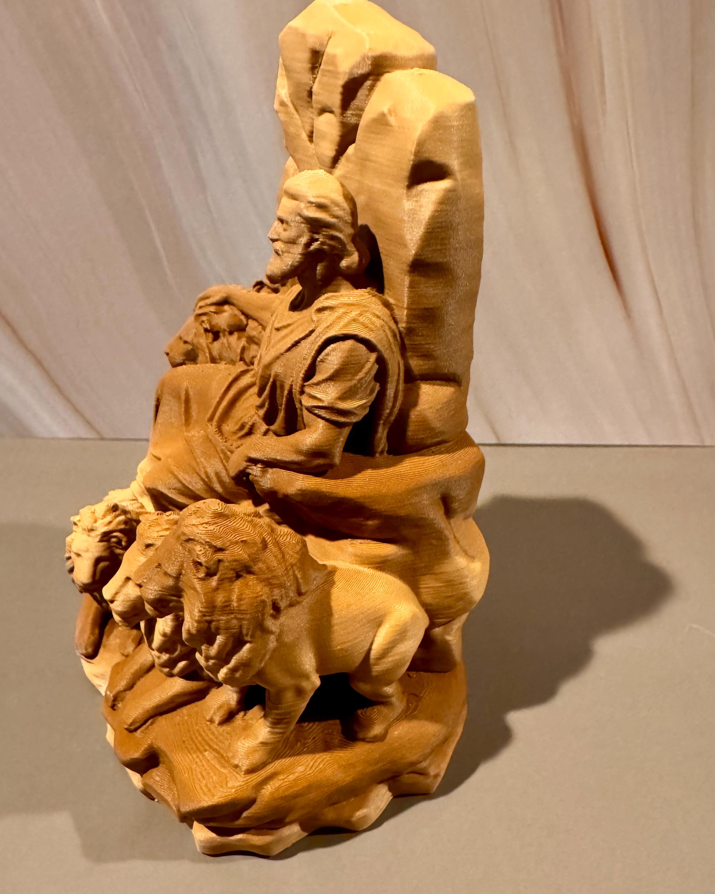 Daniel in Lions Den Sculpture