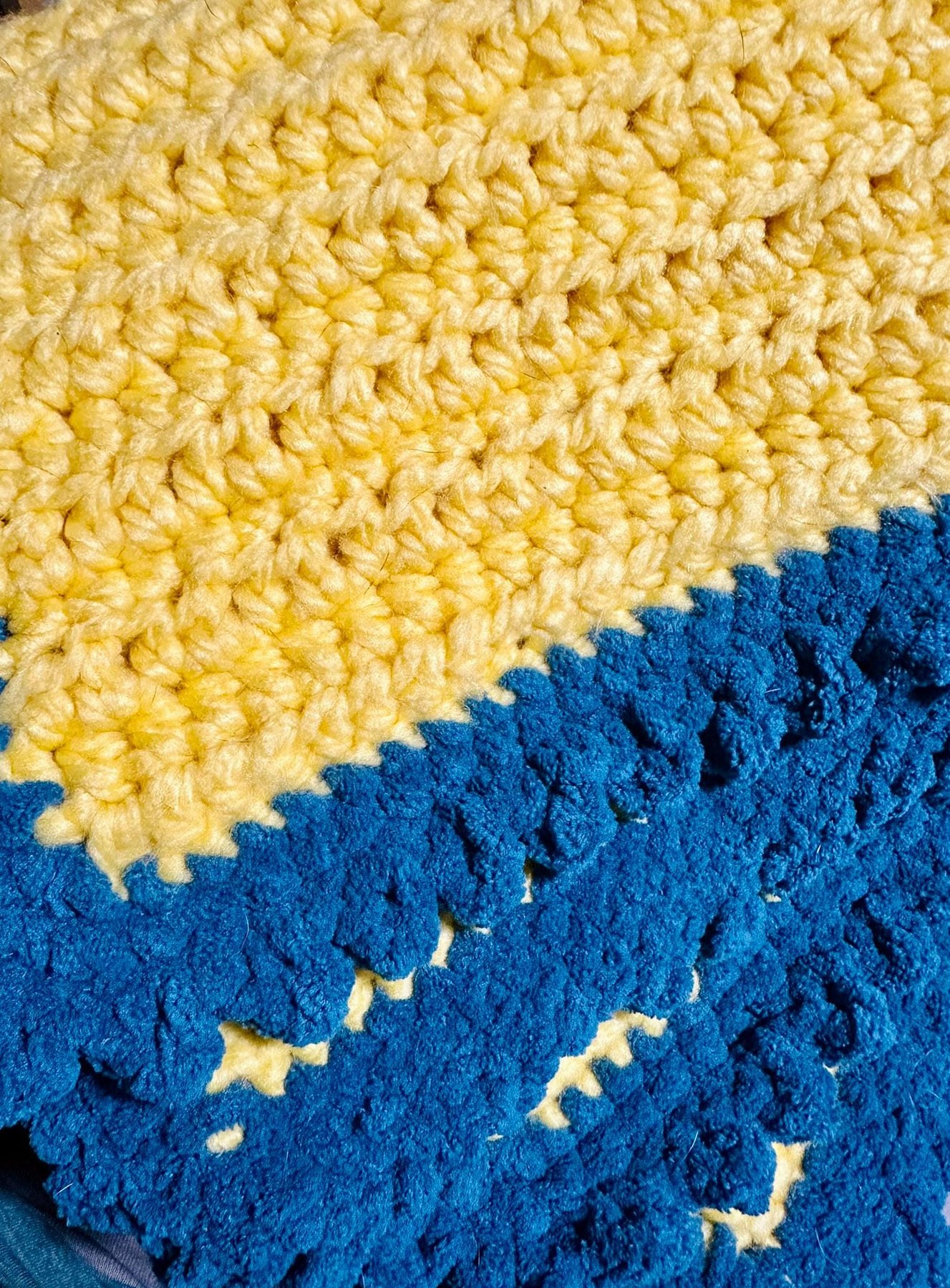 Chunky Crochet Blanket Pattern, view 7