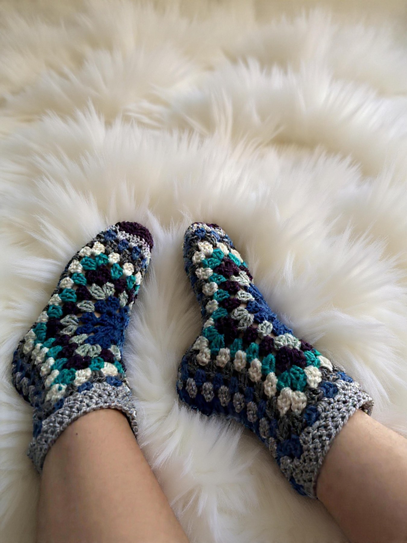Crochet Granny Slippers Pattern, view 5