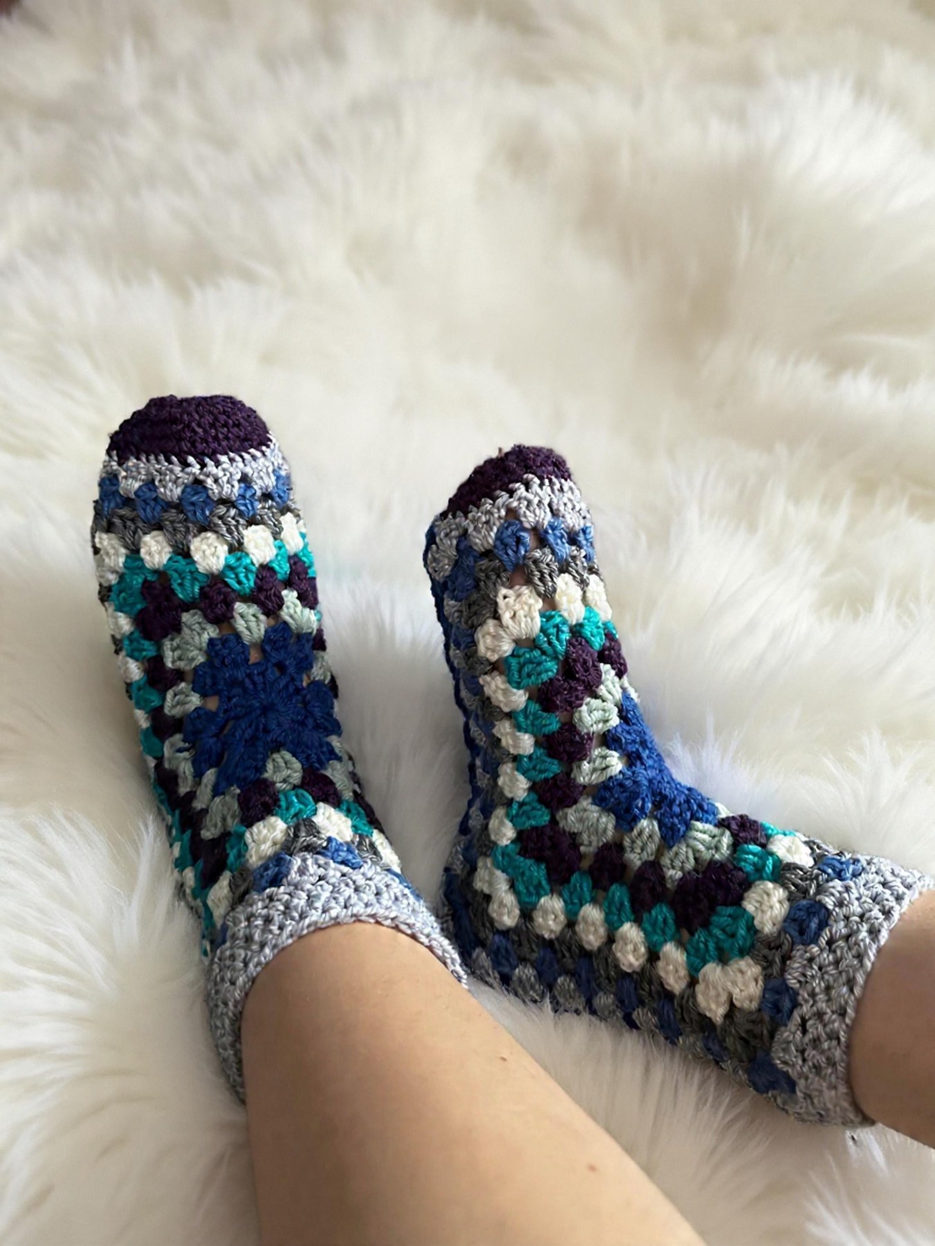 Crochet Granny Slippers Pattern, view 6