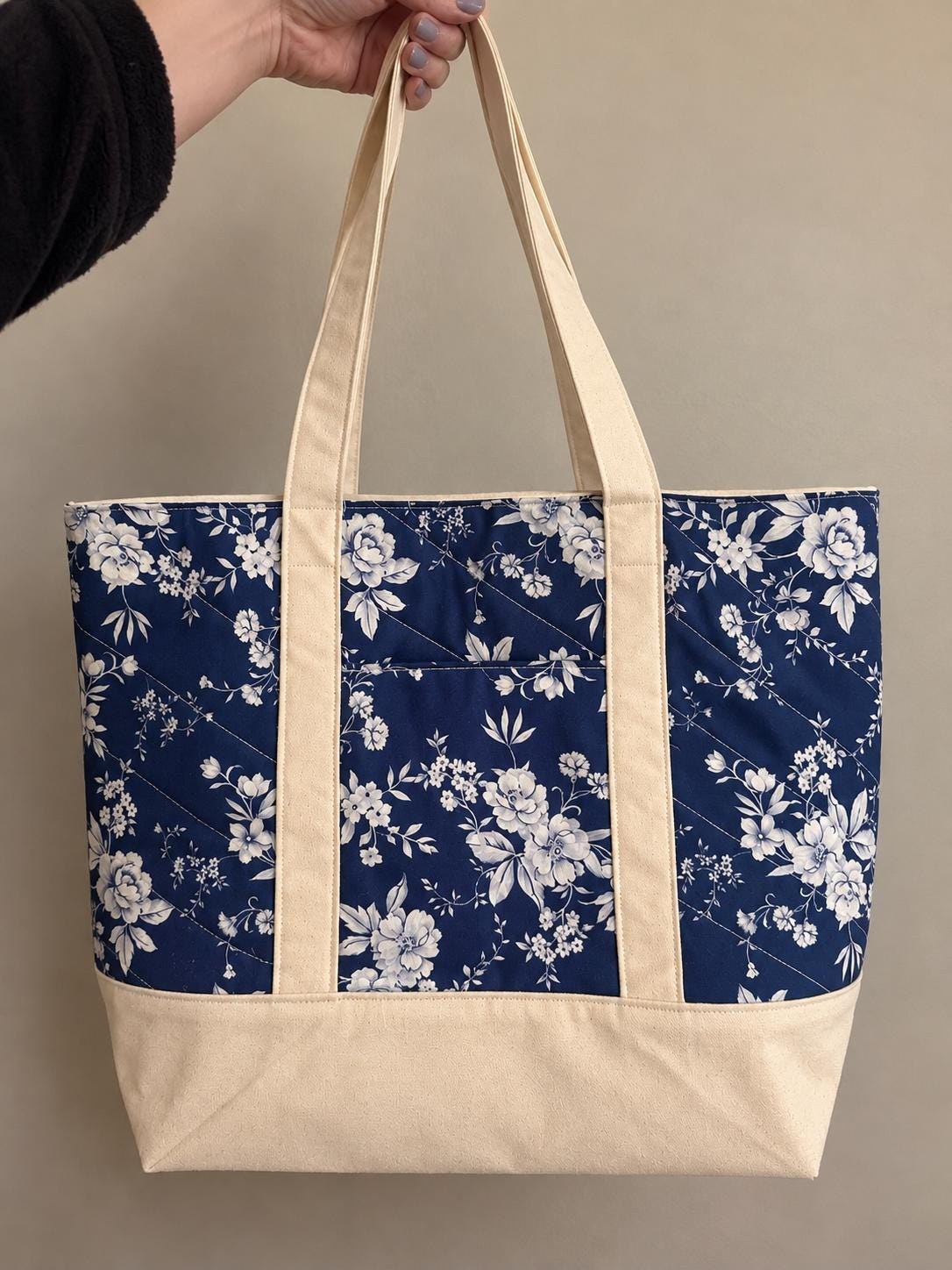 Quilted navy floral crochet tote bag by TrebleTwist