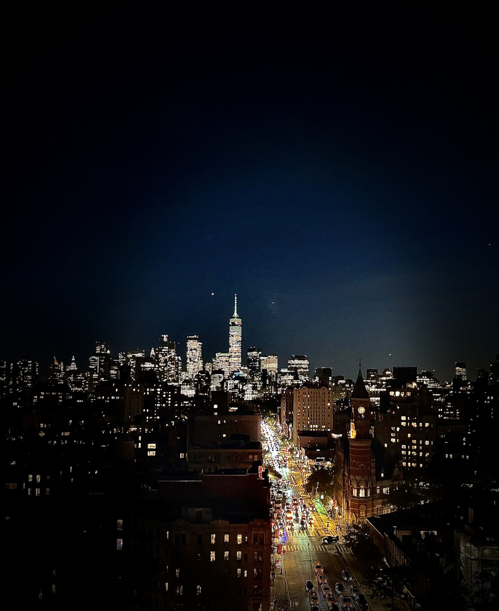 Manhattan skyline at night