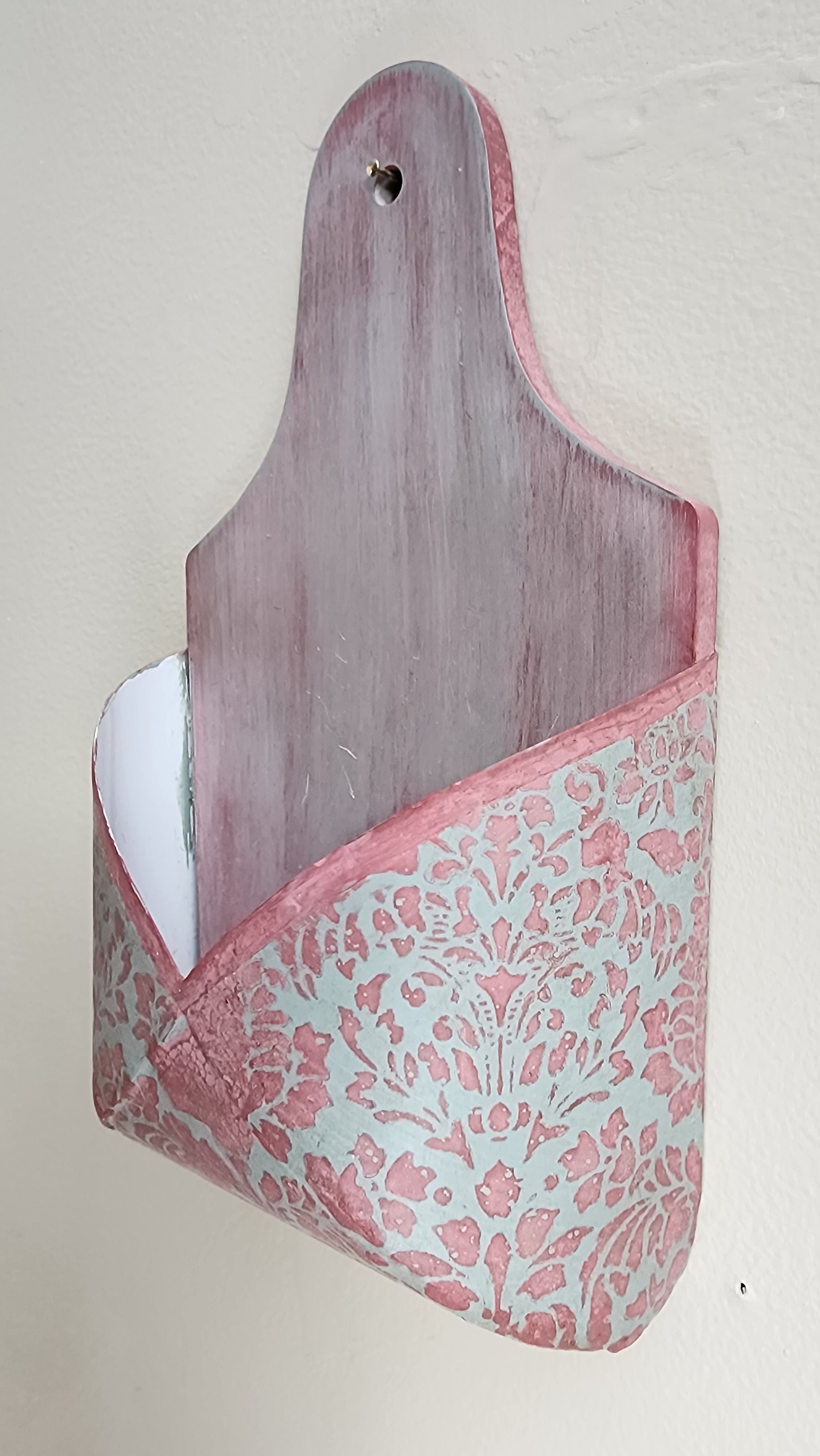 Rose & Verdigris wall pocket, view 4