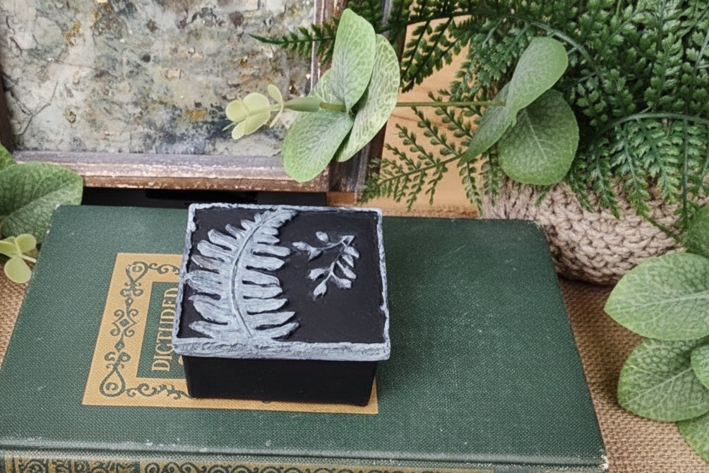 Pressed Botanical Relic Box 1 – Handcrafted Textural Fern Art, view 5