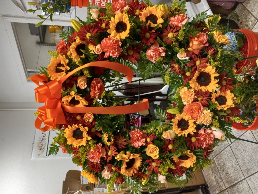 Floral design by Anastasia's Blooms 6